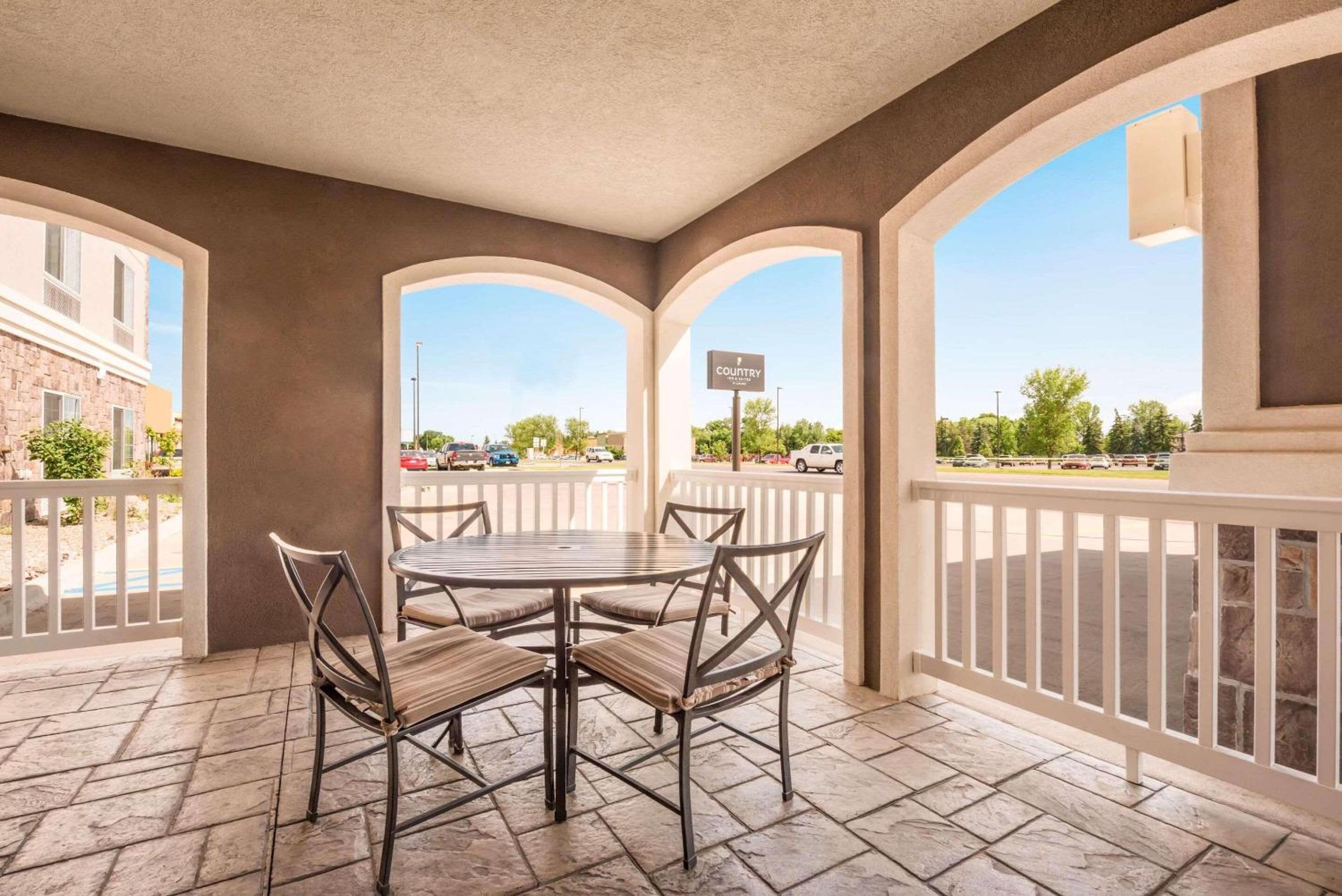 Minot Vacations - Country Inn  Suites by Radisson, Minot, ND - Property Image 35
