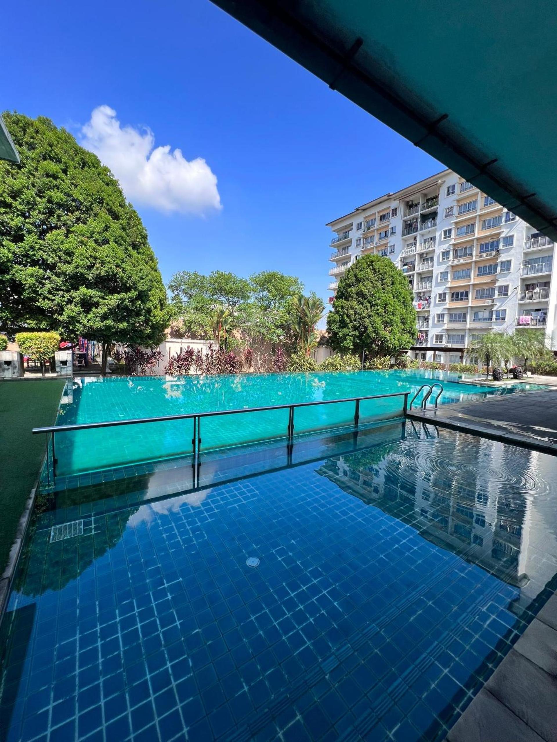 Park Avenue, Saujana Damansara photo 1