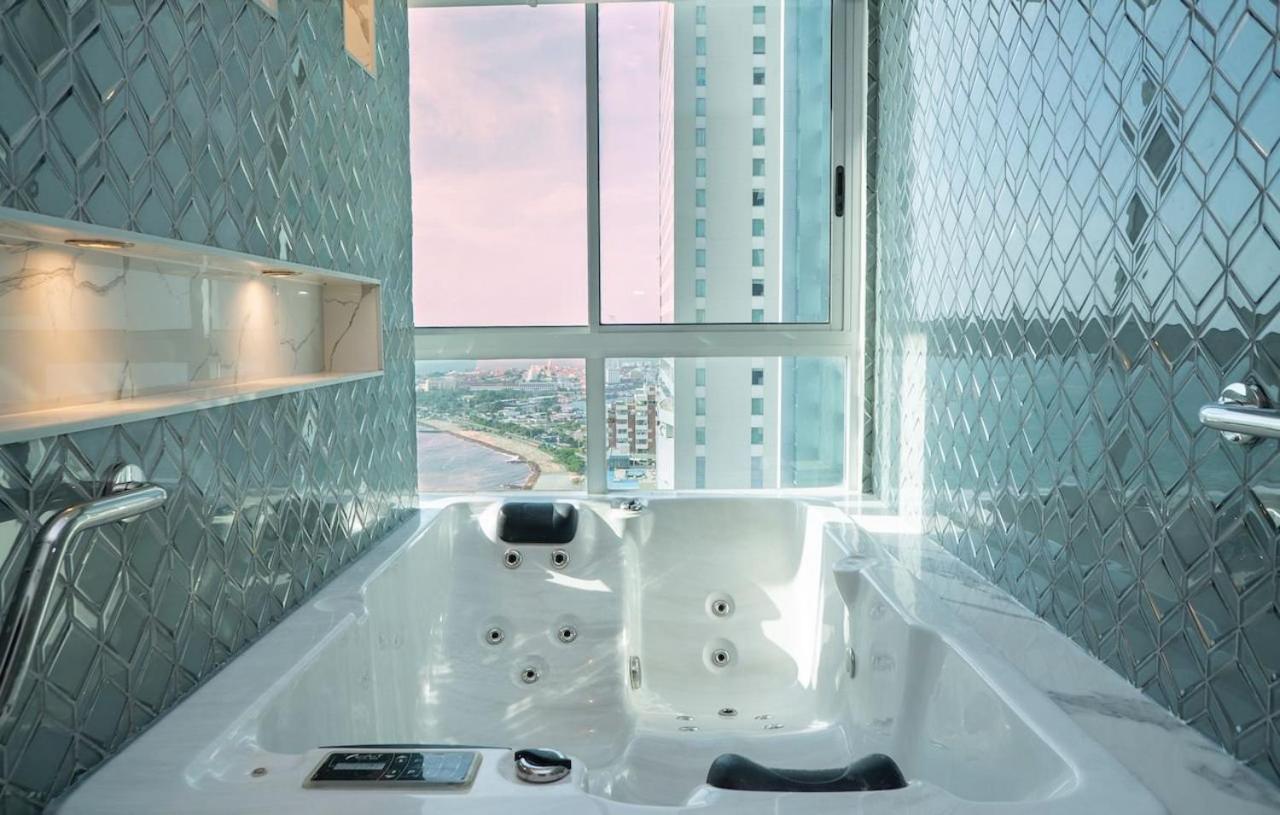 U-GO Murano Elite Building Bocagrande Oceanfront