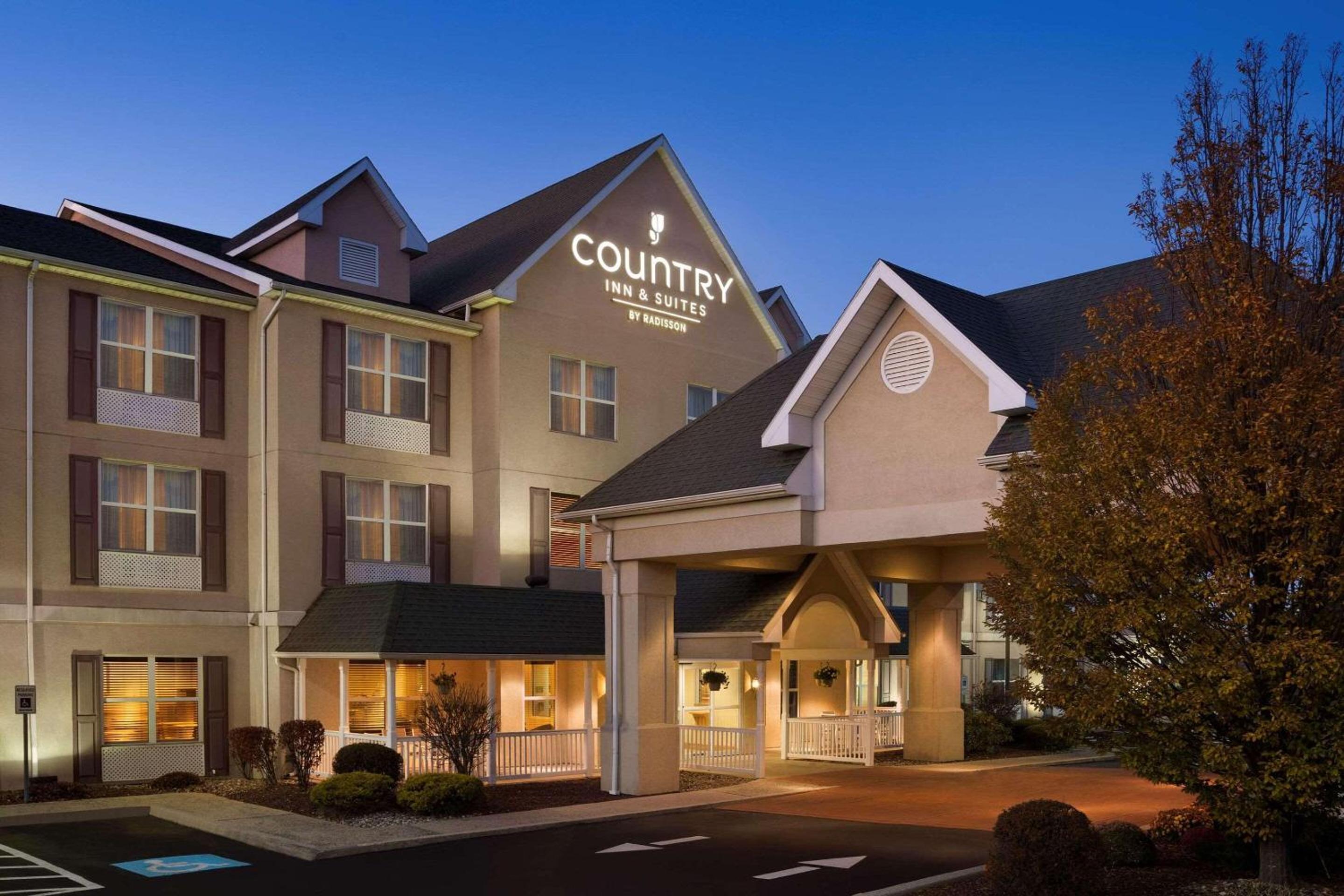 Hotel Country Inn & Suites by Radisson, Frackville (Pottsville), PA