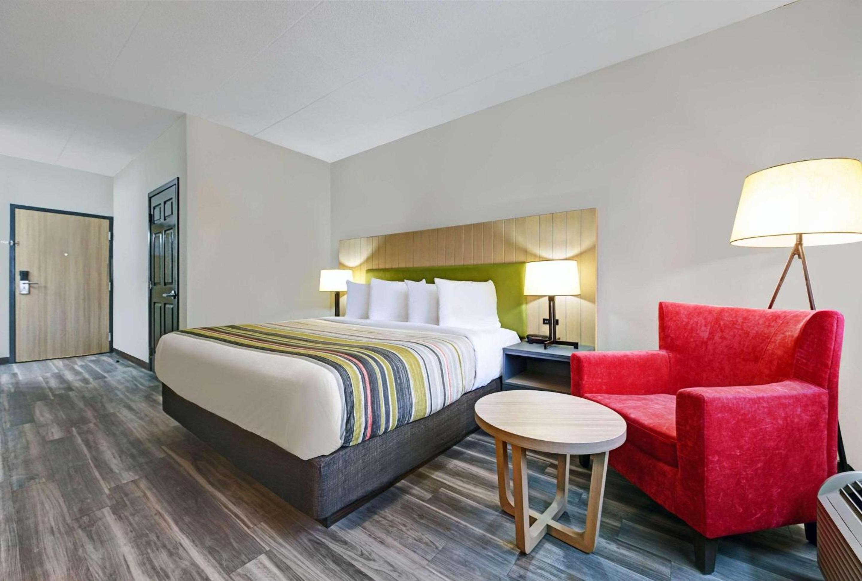 Pierre Vacations - Country Inn  Suites by Radisson, Pierre, SD - Property Image 5