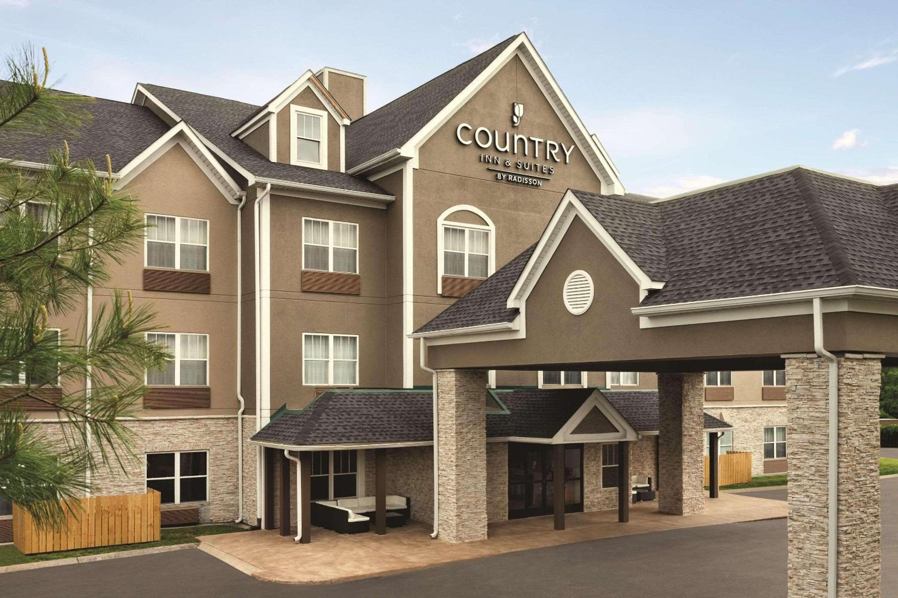 Country Inn Suites by Radisson, Nashville Airport East, TN - Property Image 40