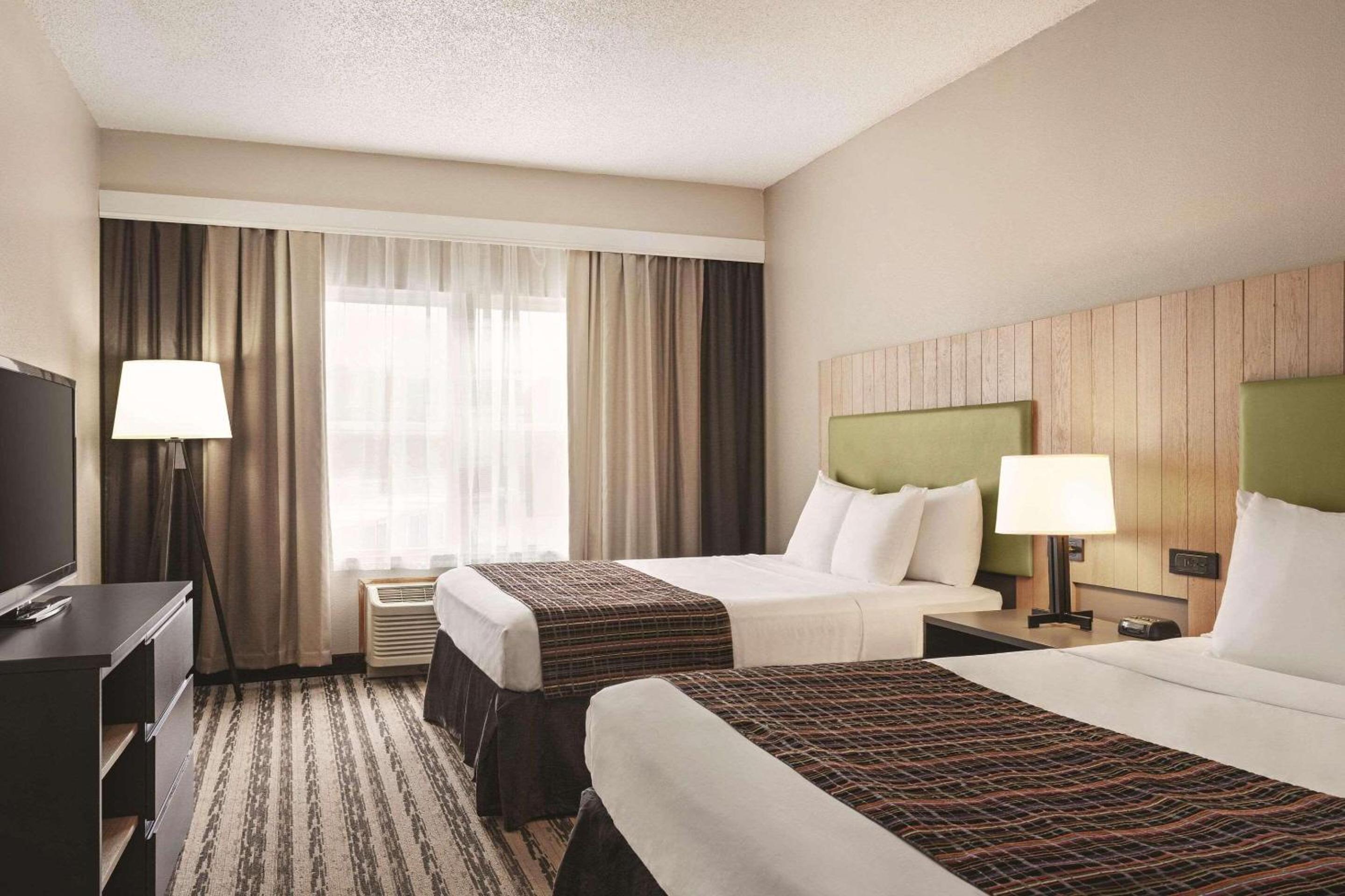 Country Inn Suites by Radisson, Nashville Airport East, TN - Property Image 33