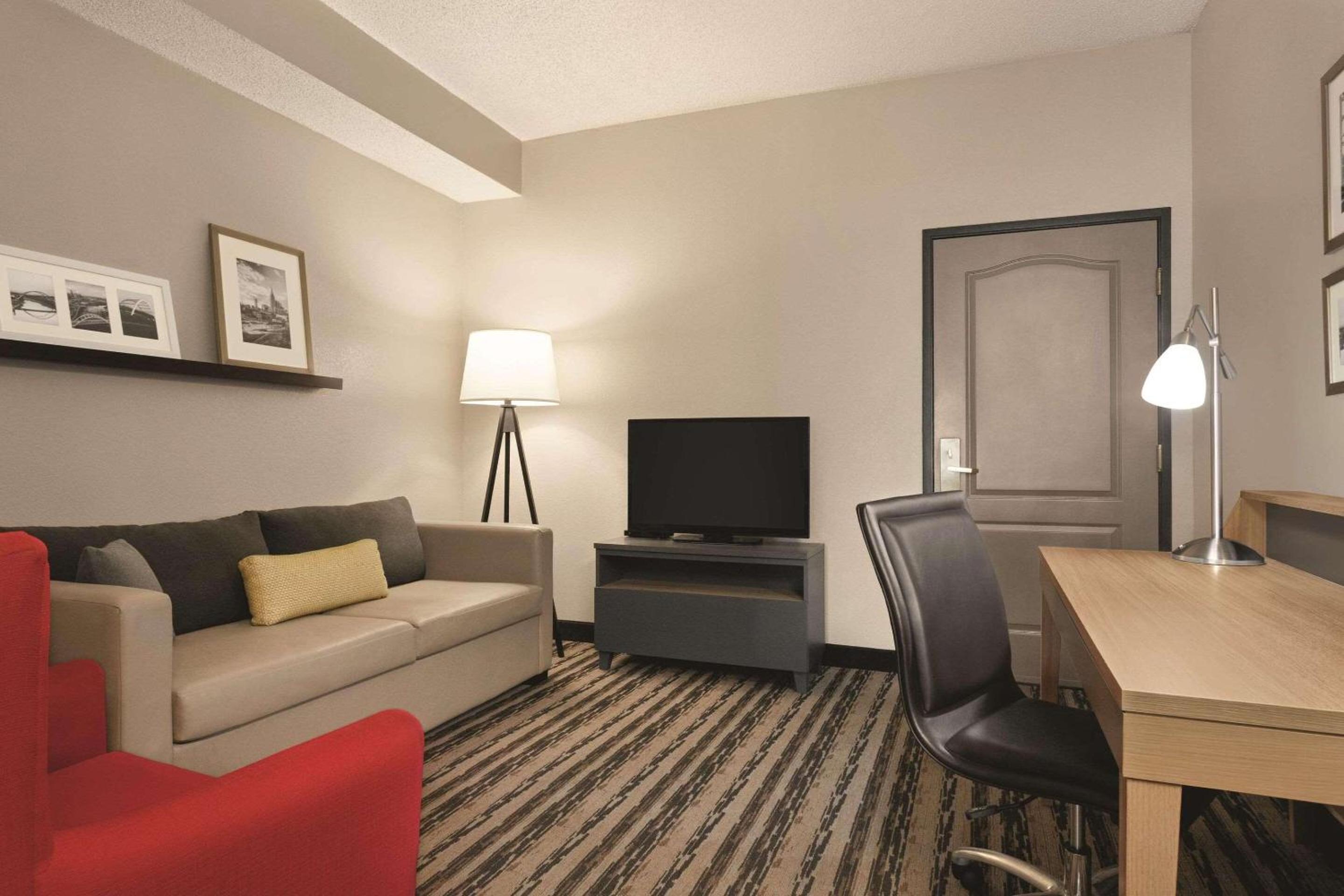 Country Inn Suites by Radisson, Nashville Airport East, TN - Property Image 32