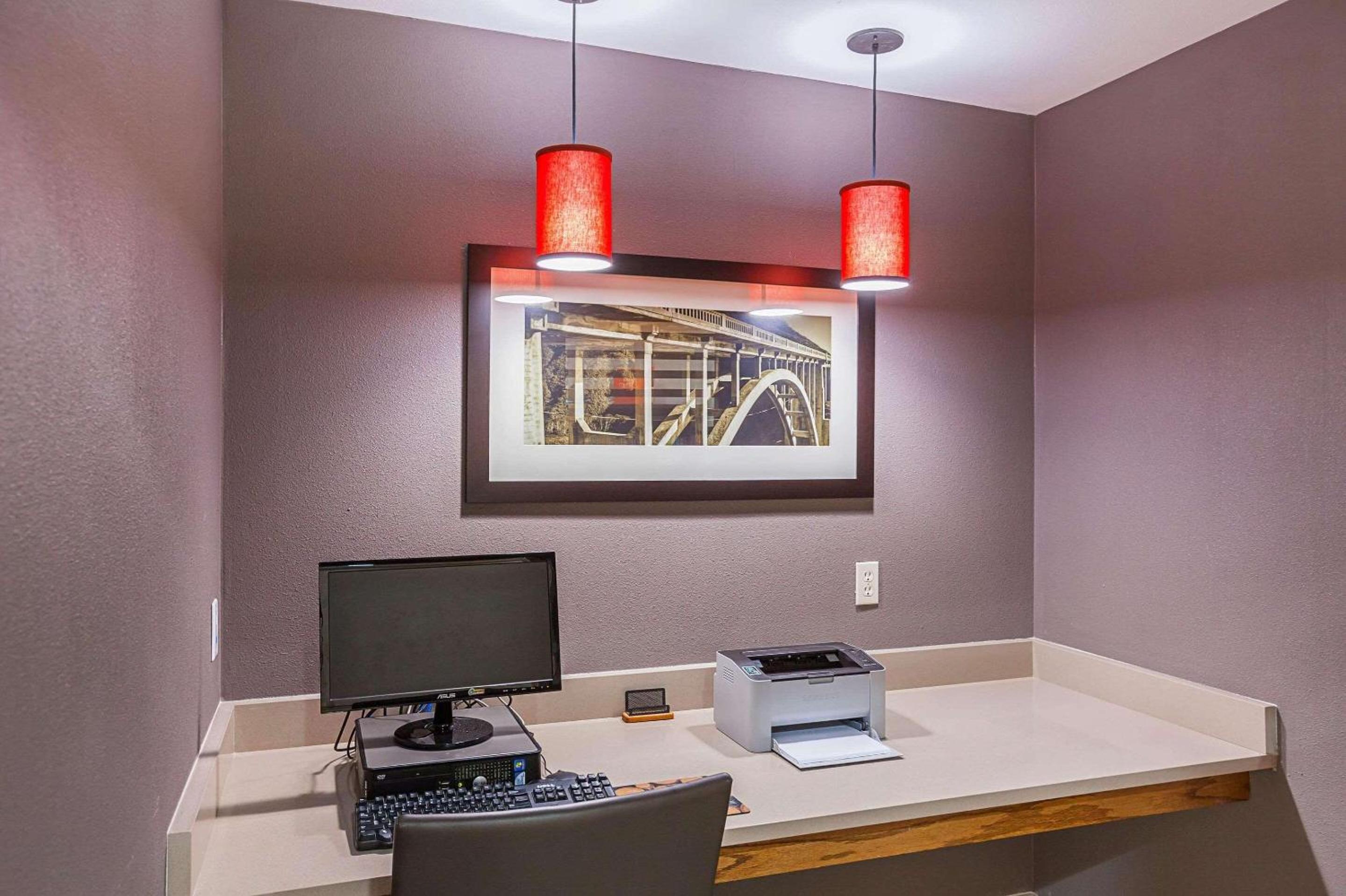 Country Inn Suites by Radisson, Lewisville, TX - Property Image 45