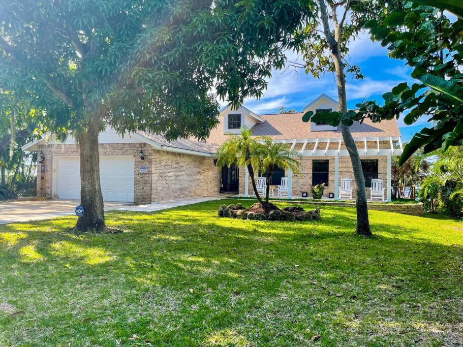 Pellicanus House on the Bay view 4