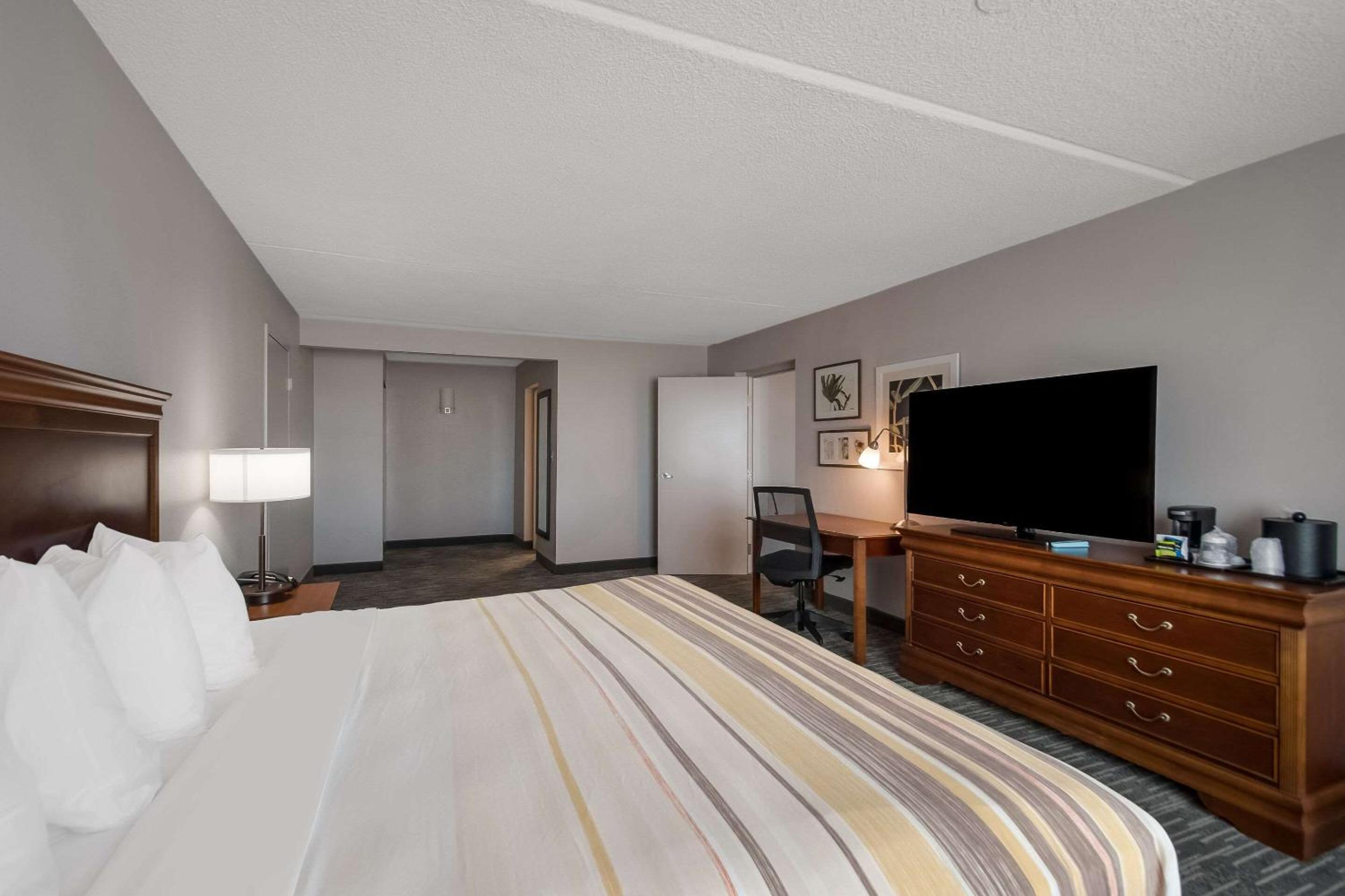 Country Inn & Suites by Radisson, Fredericksburg South I-95 , VA, Bild 29