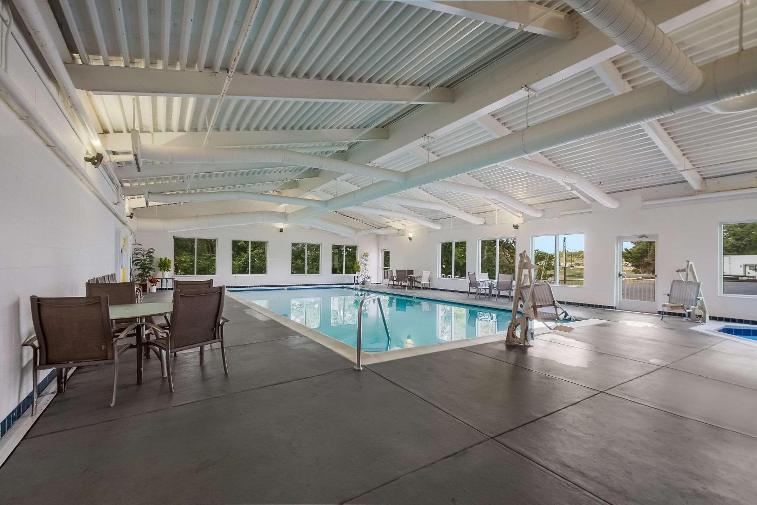Country Inn & Suites by Radisson, Fredericksburg South I-95 , VA