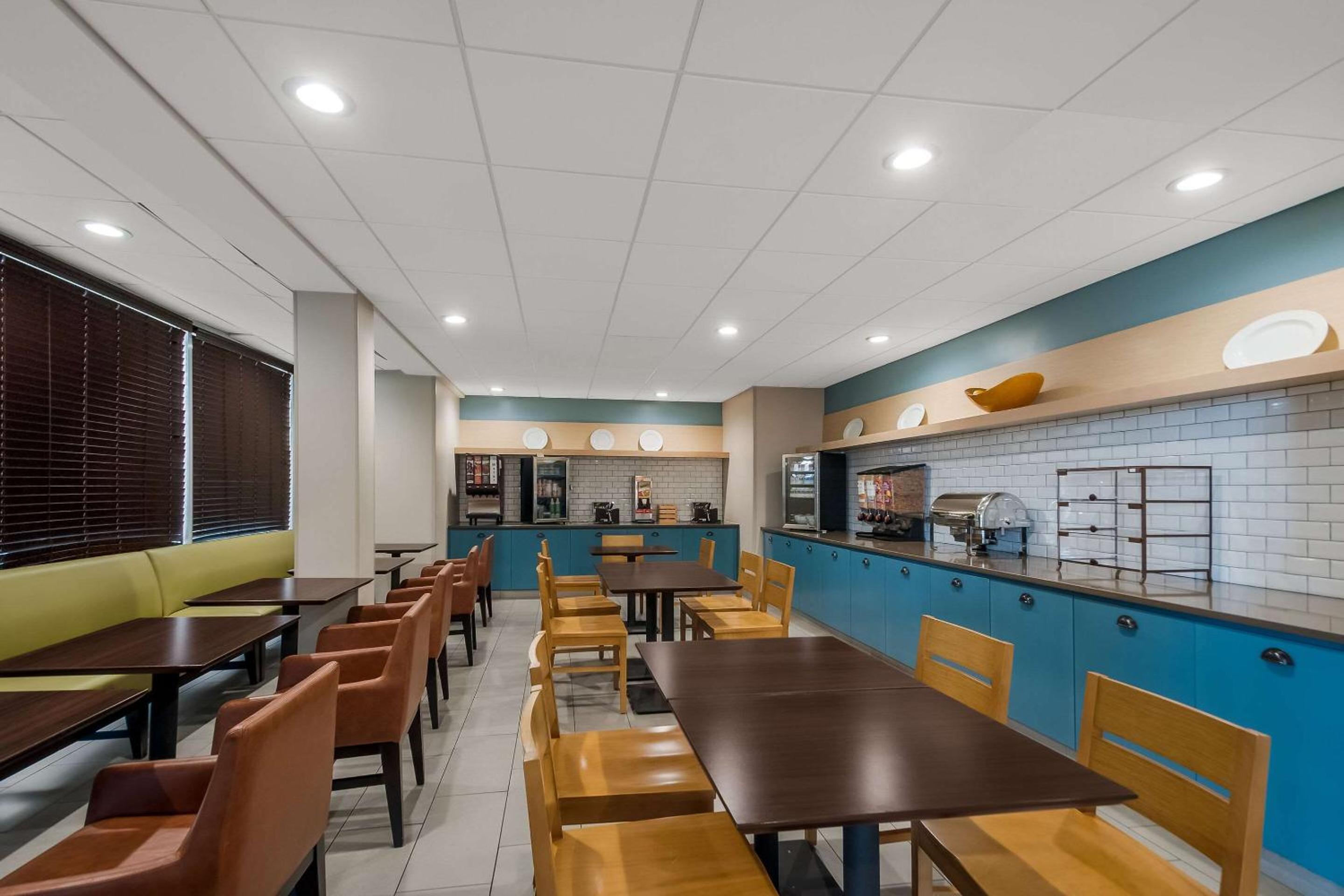 Country Inn & Suites by Radisson, Fredericksburg South I-95 , VA, Bild 18