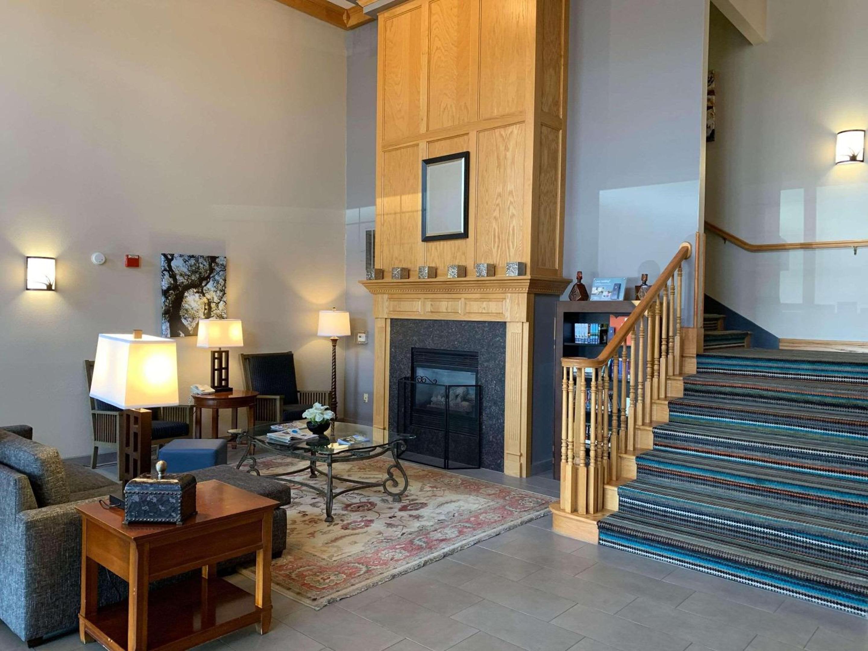 Country Inn  Suites by Radisson Kenosha - Pleasant Prairie - Property Image 3
