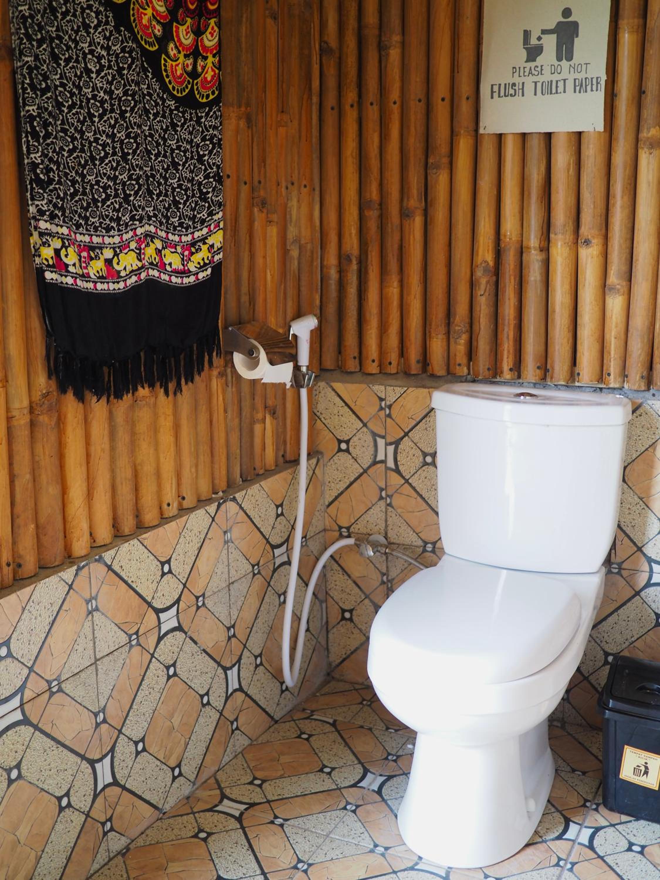 Tetebatu Hostel