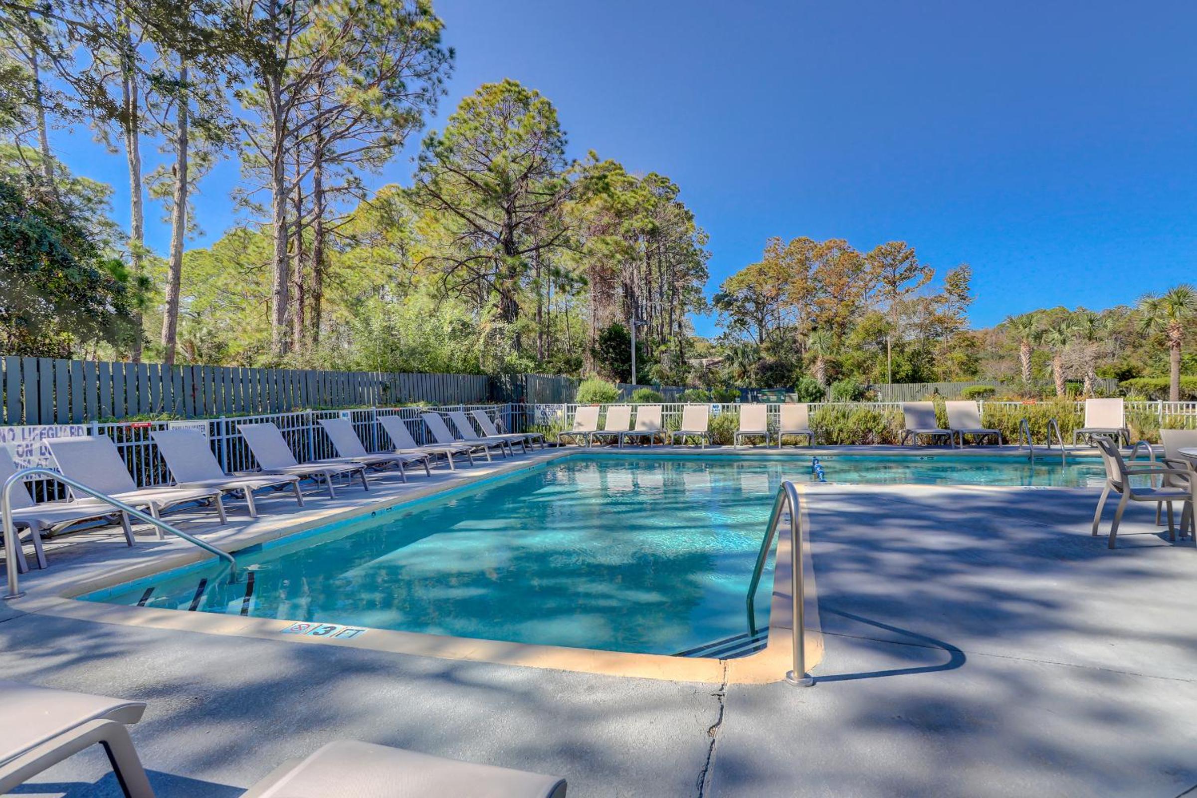 Two Community pools Queen Bunk Beds Sleeper sofa Bikes & Beach Gear included view 3