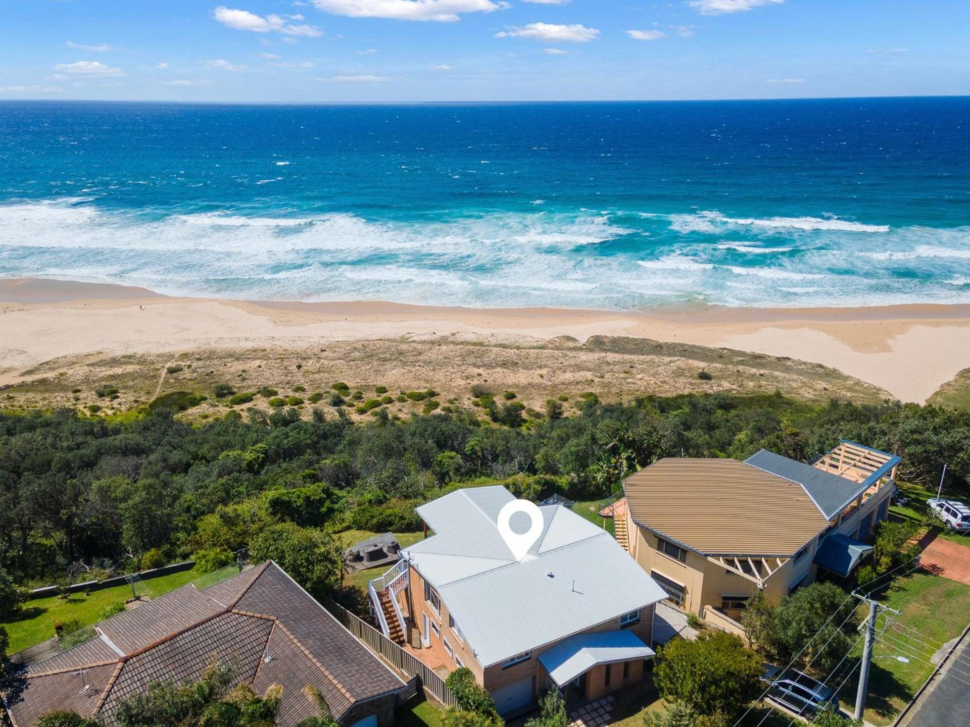 Ocean Overlook - Rennies Beach holiday haven