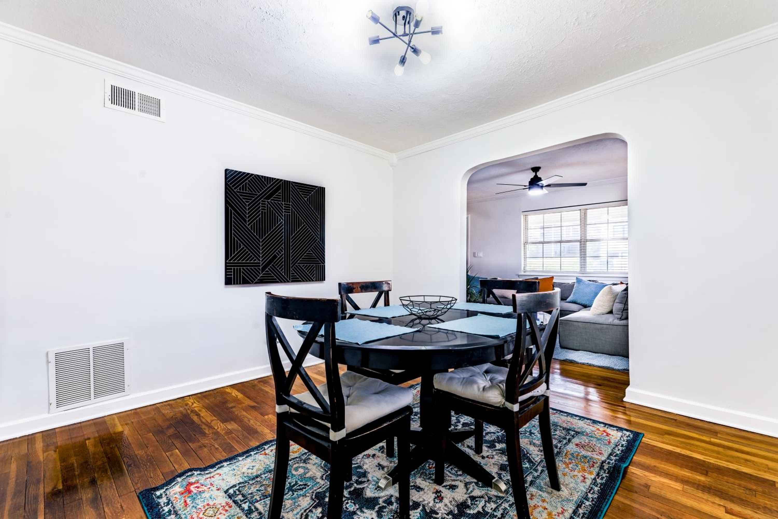Luxury home 5 mins to Mercedes-Benz Stadium
