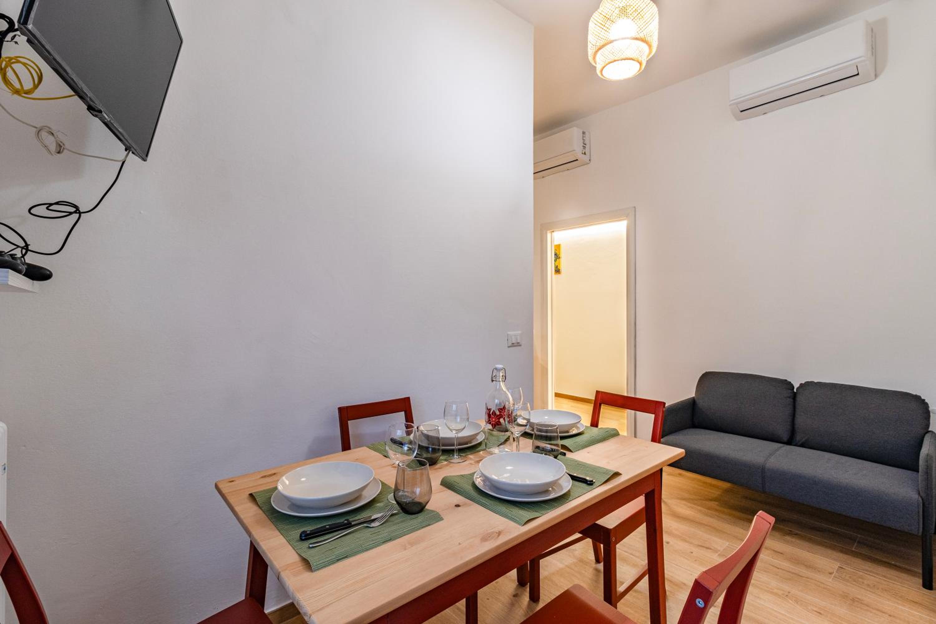Comfortable Apartment in Firenze-Careggi - Happy Rentals