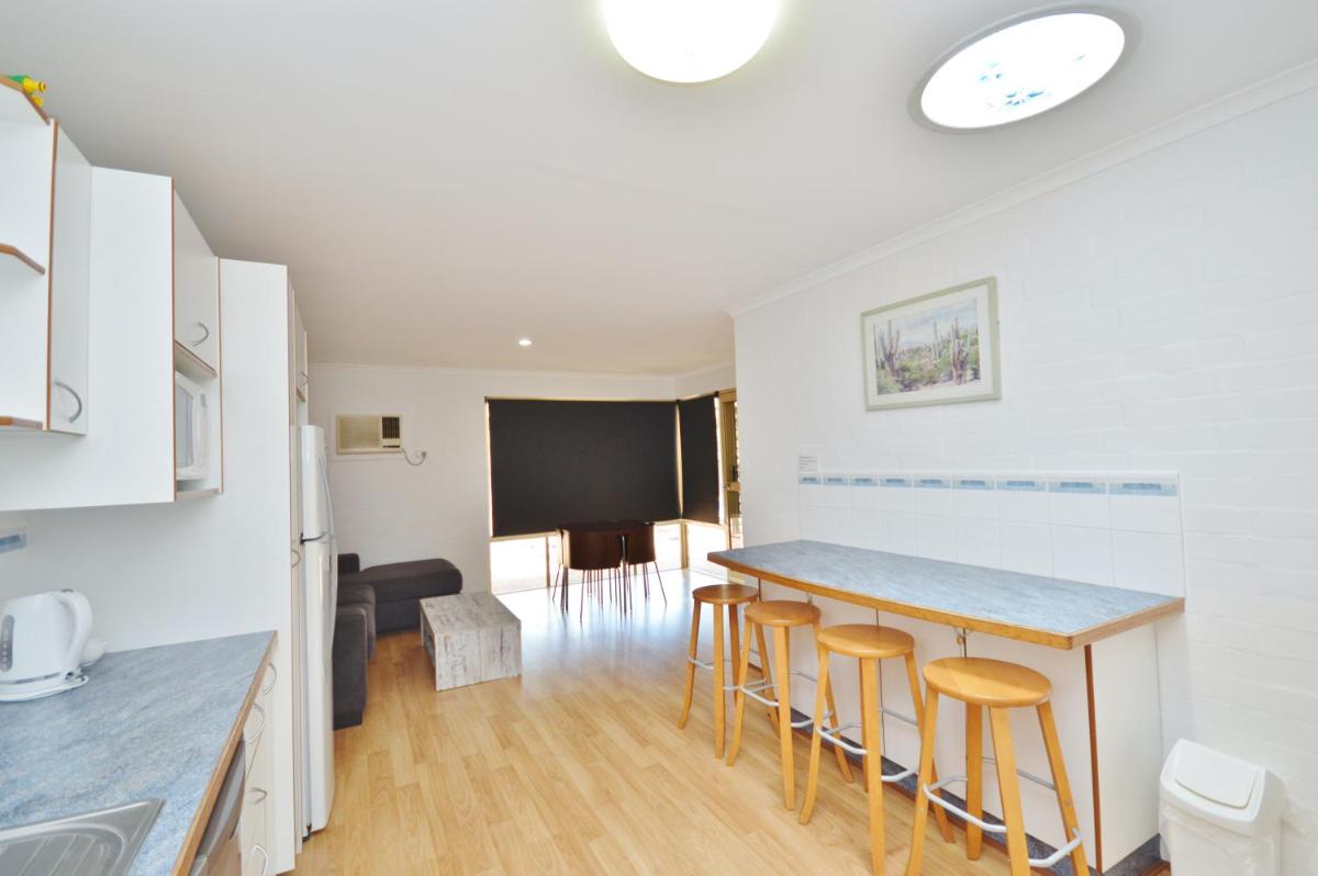Kalbarri Garden Apartment 11 - Kalbarri WA view 3