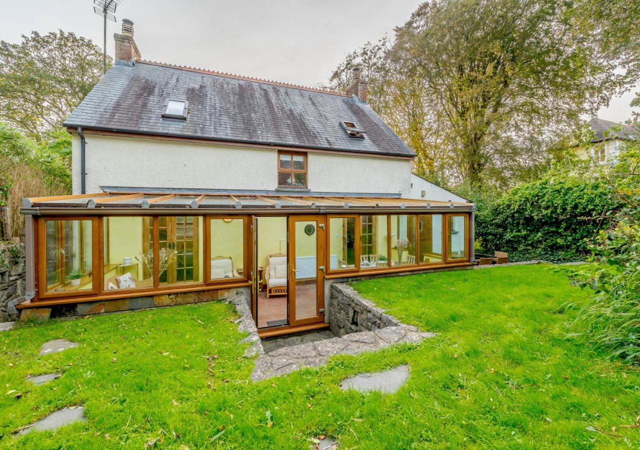 3 Bed in Manorbier oc-pw270a