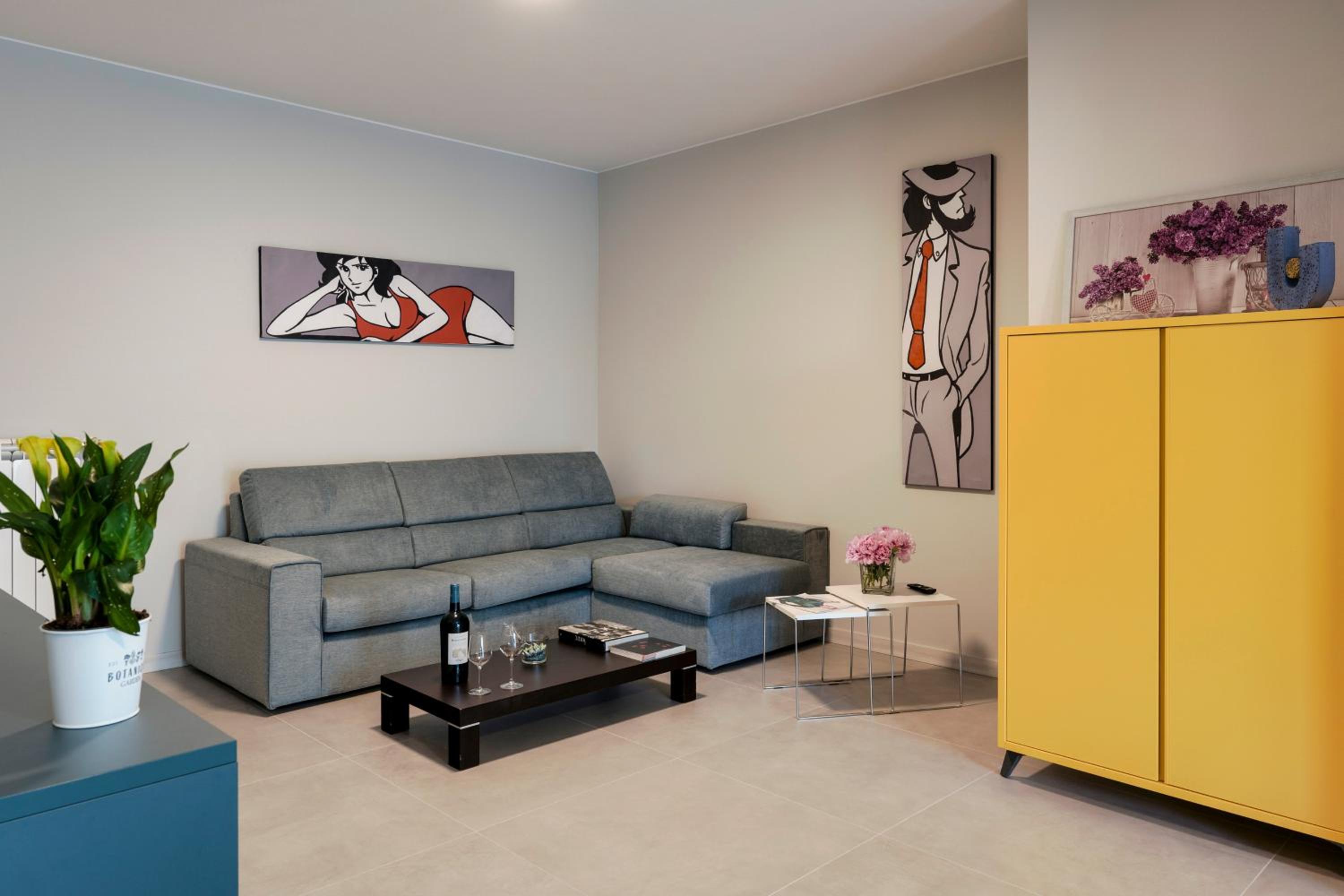 lounge