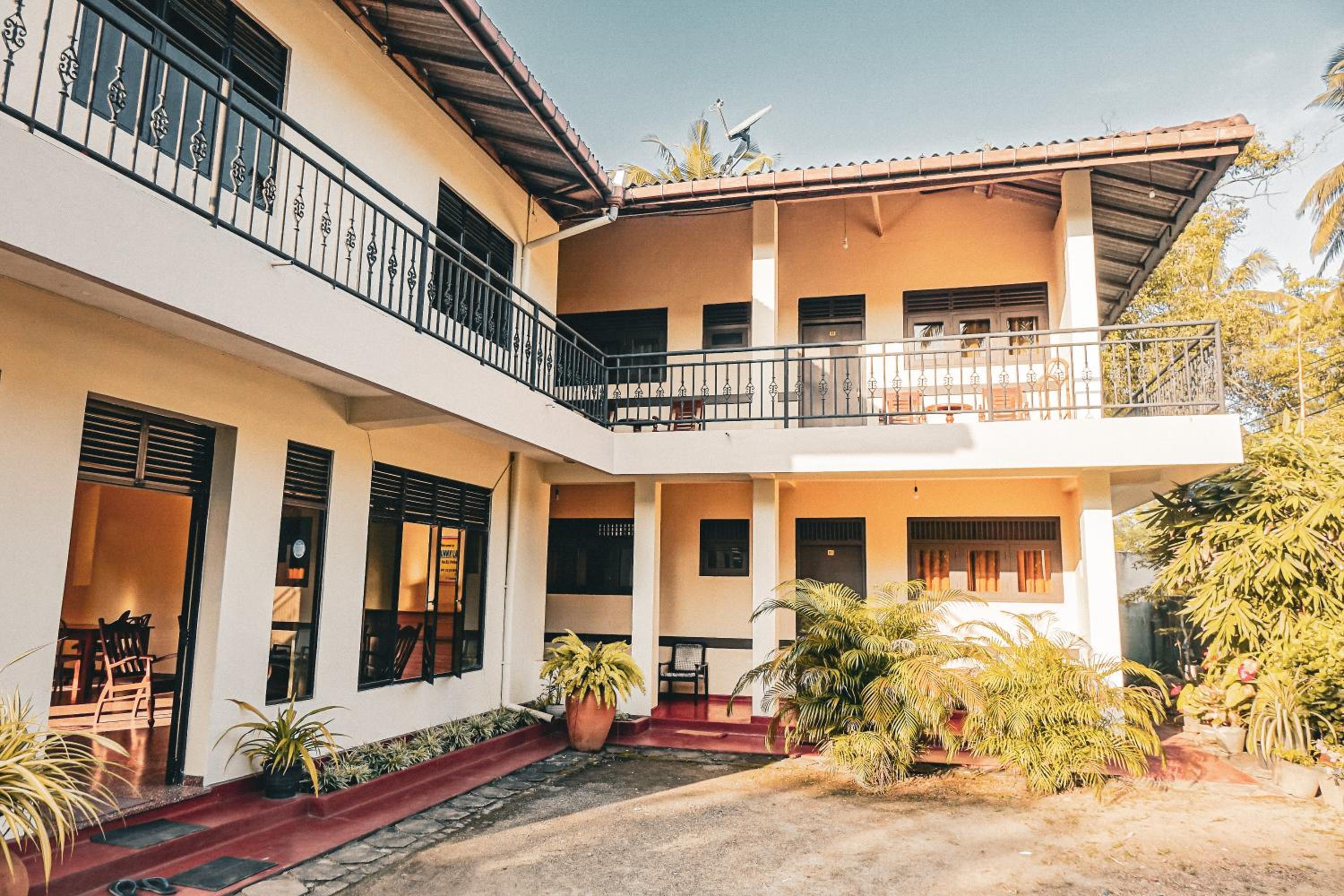 Sunny Lanka Guest House