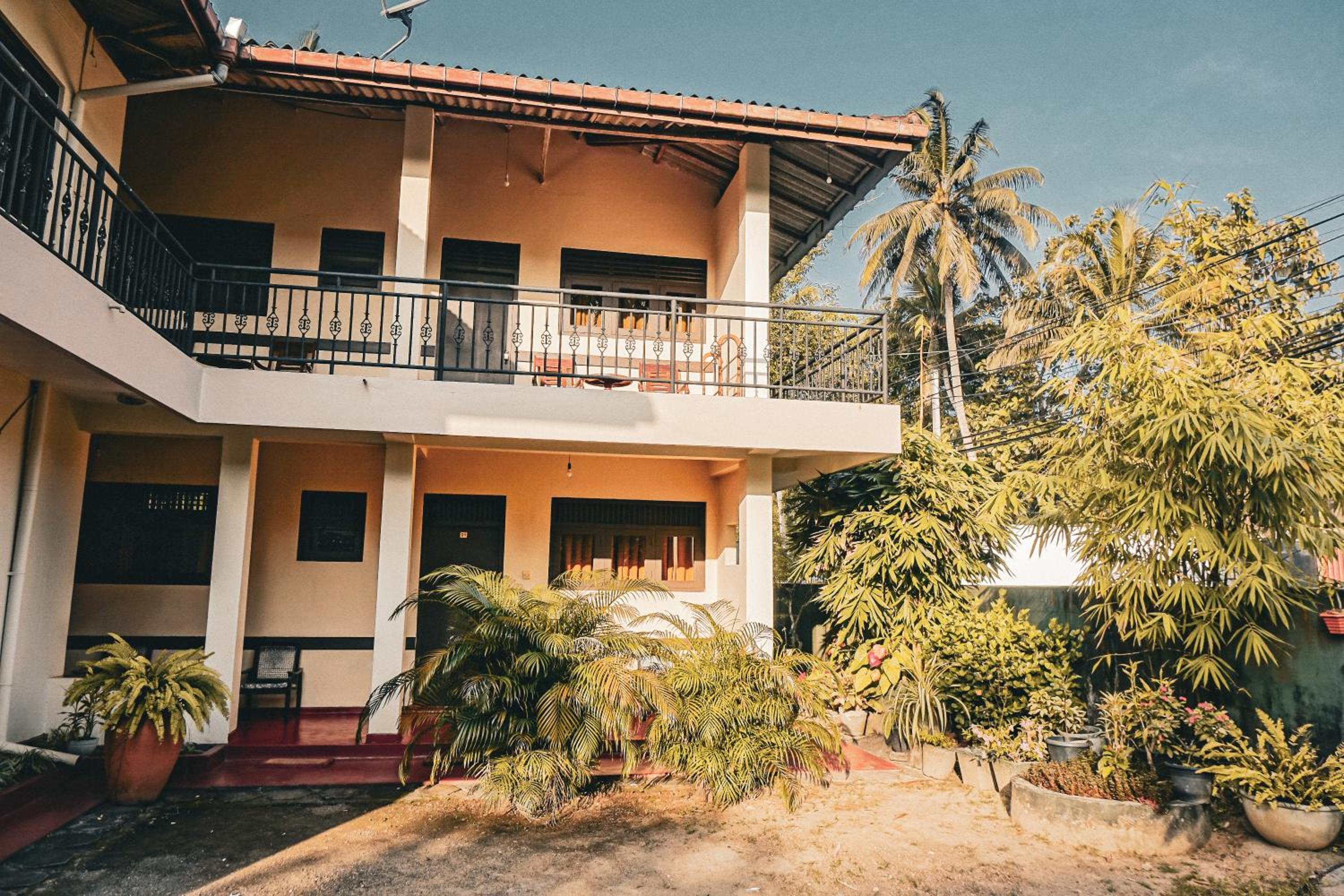 Sunny Lanka Guest House