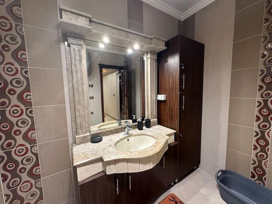 The Paradise Luxury Apartment