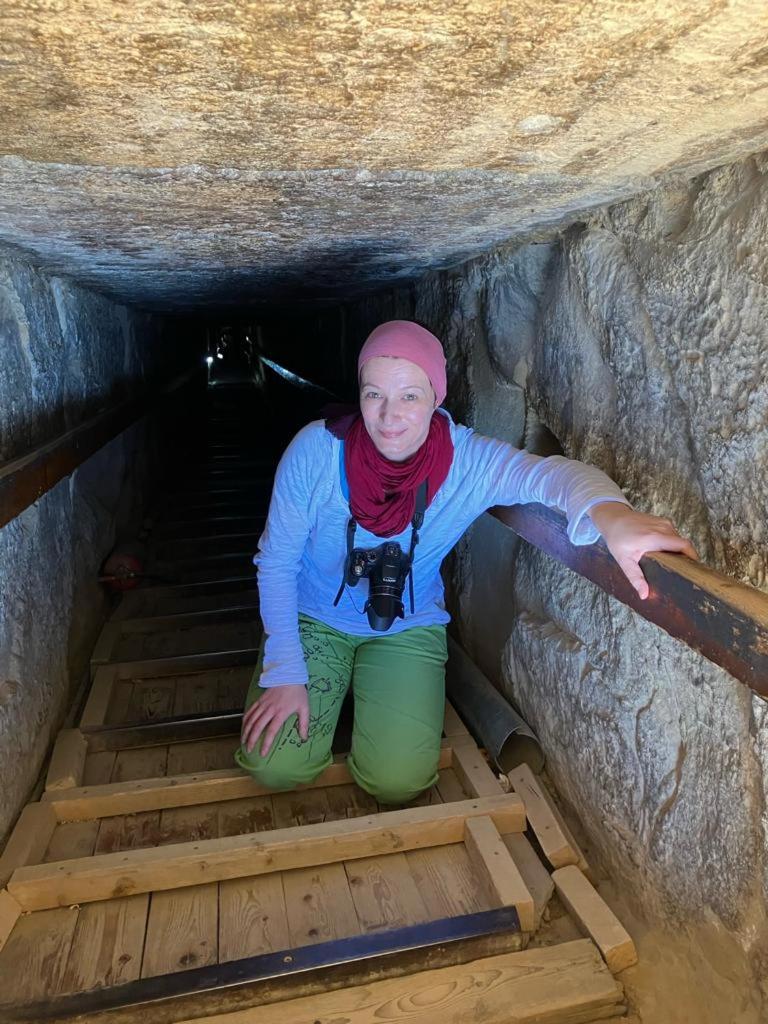 Eyad Pyramids view