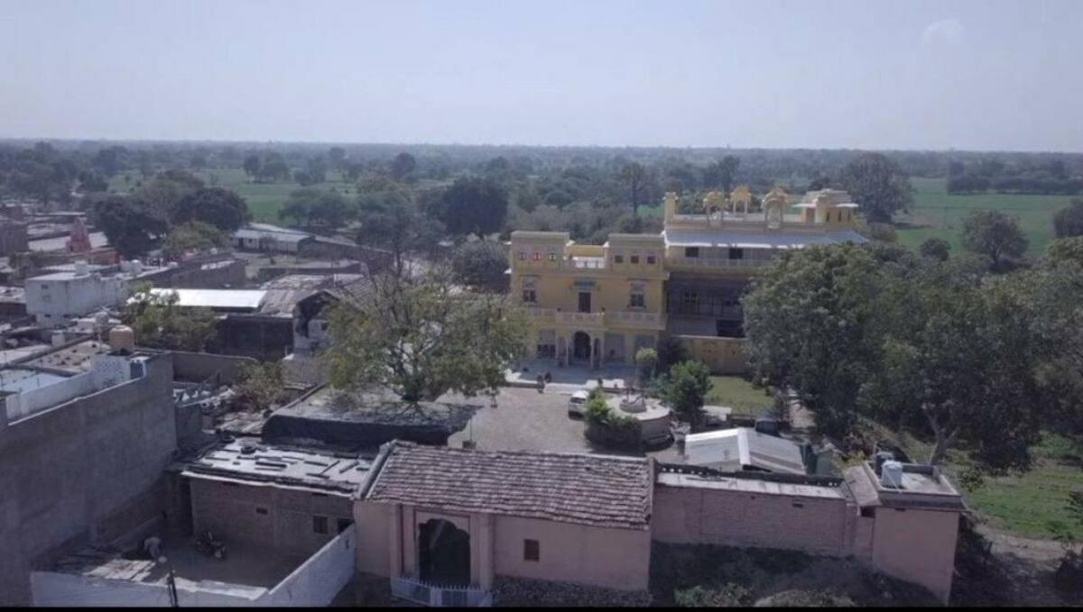 Raola Mandawal