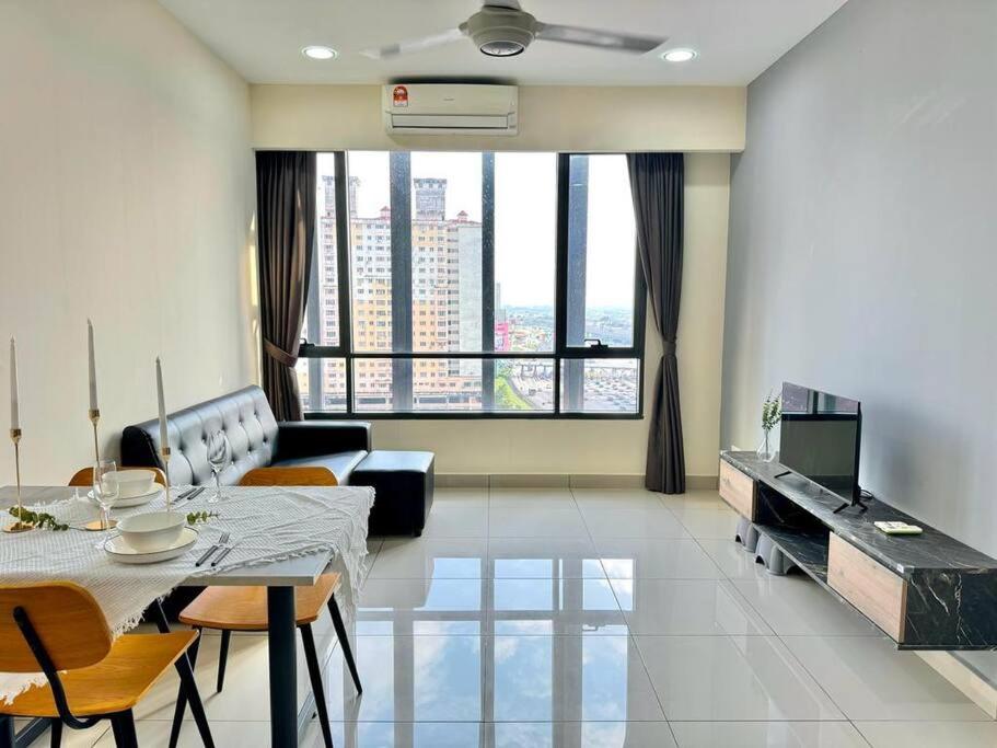 One Room Studio*Wifi*MRT*Lakeview*#1 photo 7