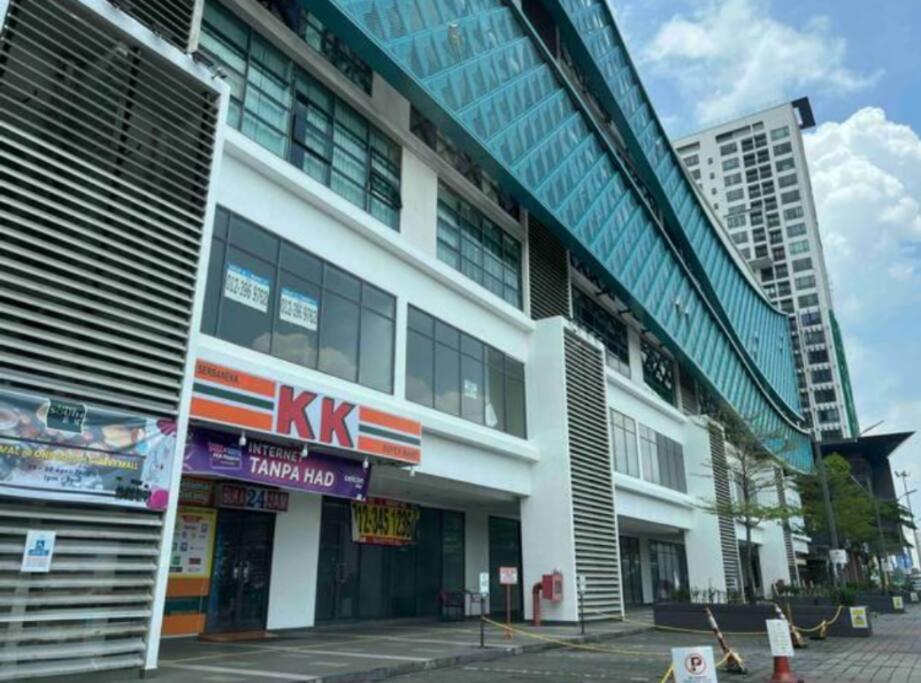 One Room Studio*Wifi*MRT*Lakeview*#1 photo 5