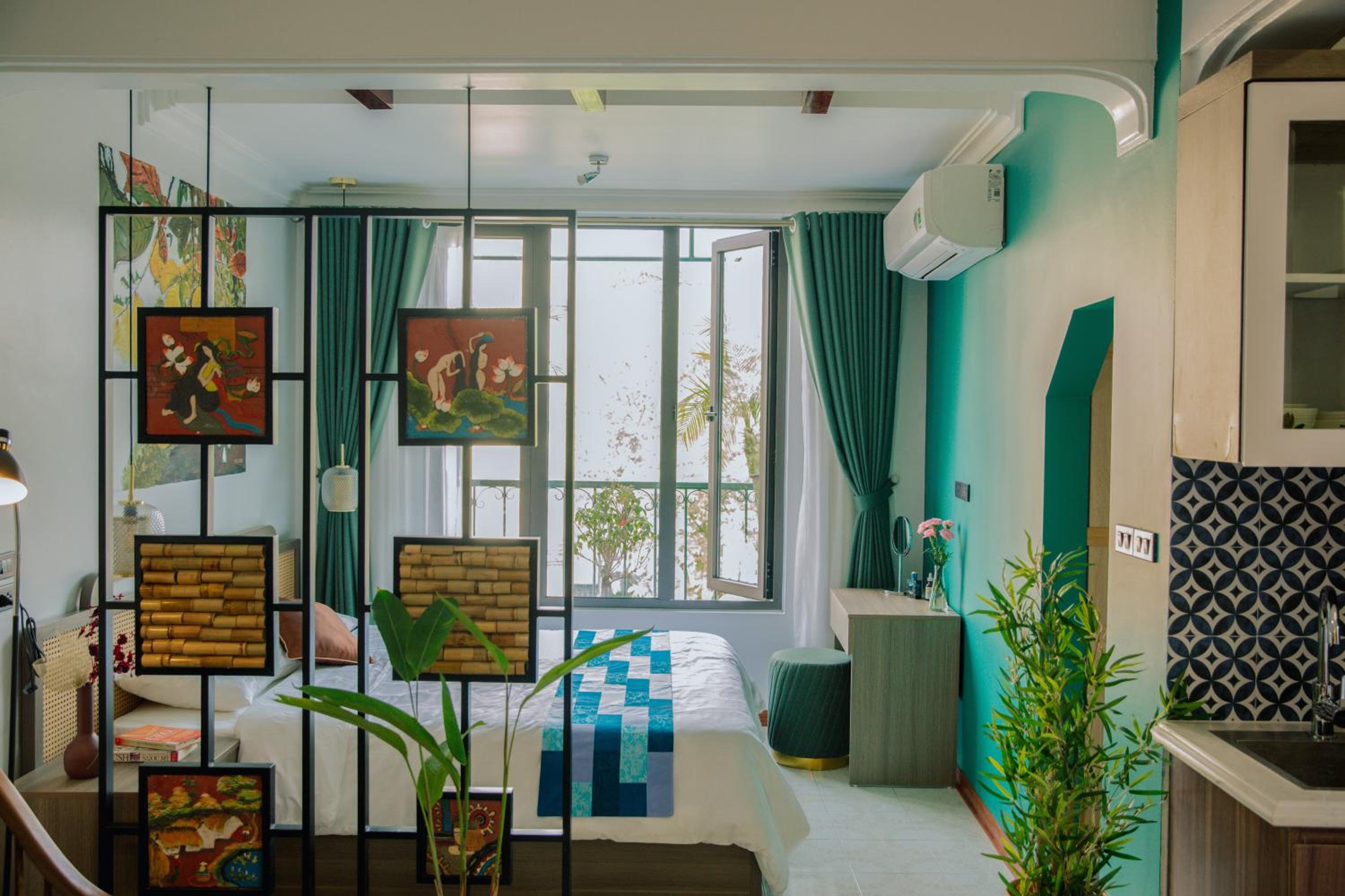 ZeitHome 304 Old Quarter Luxury Apartment