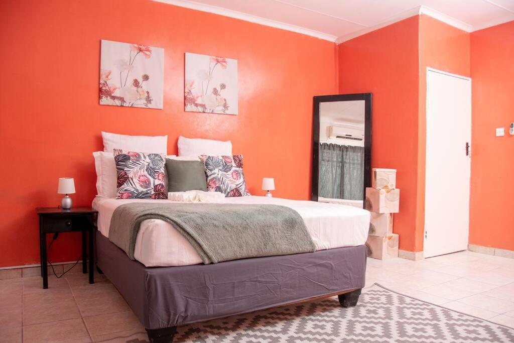 Laha Apartment 3