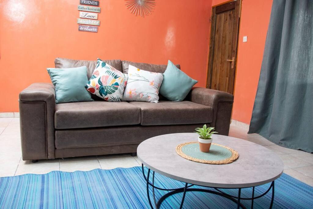 Laha Apartment 3