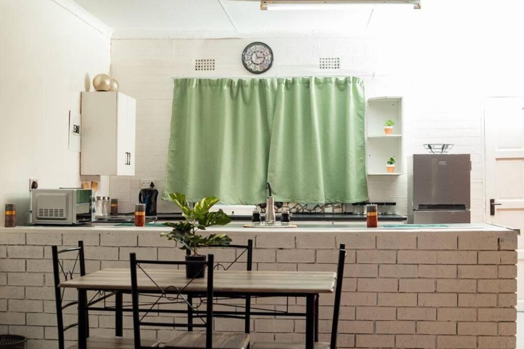 Laha Apartment 3