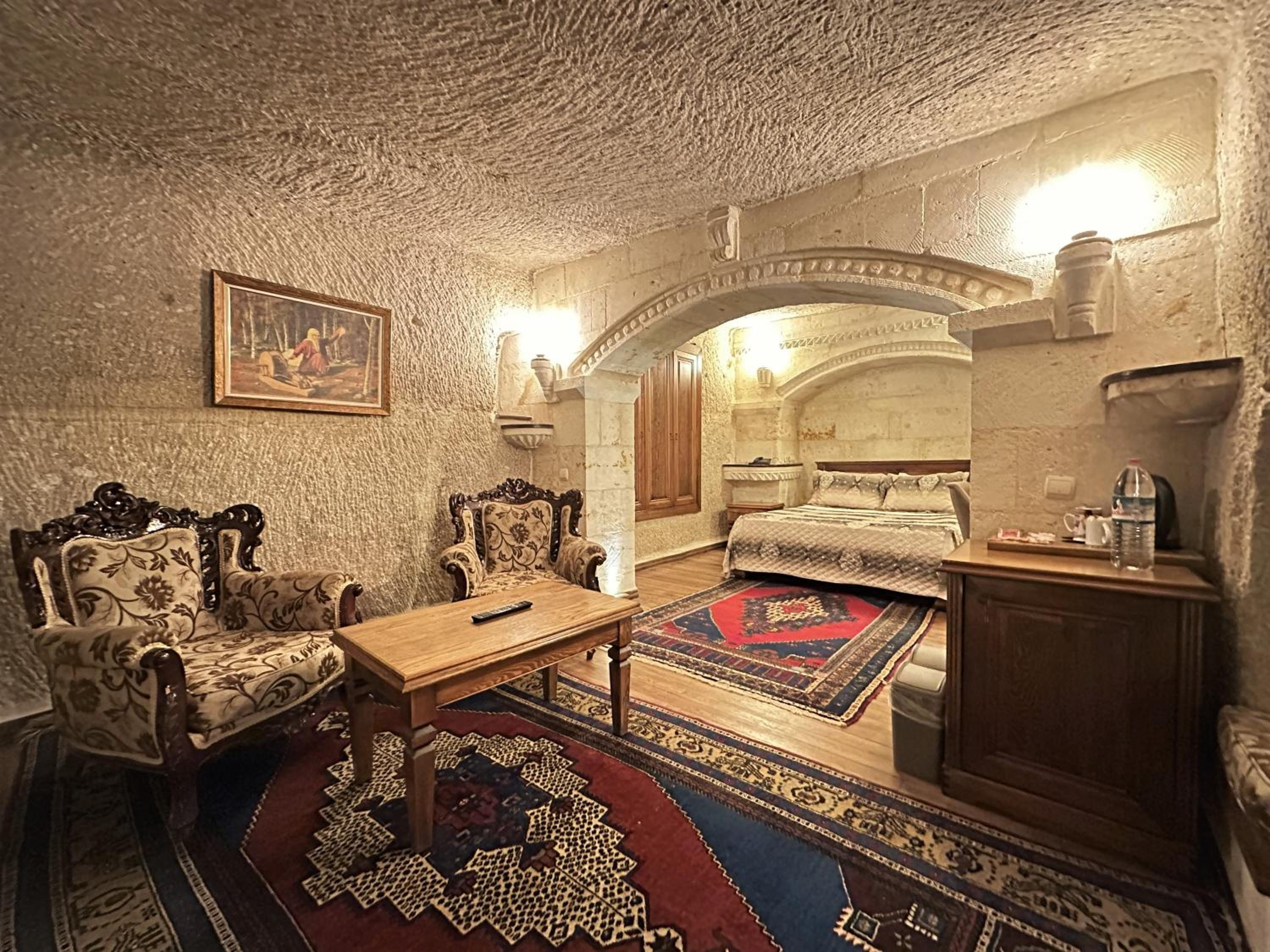 Stone House Cave Otel - Image 11