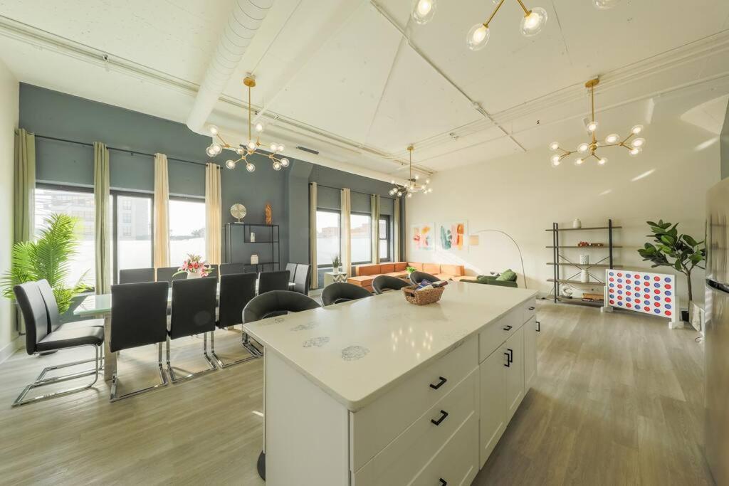 meeting & event spaces