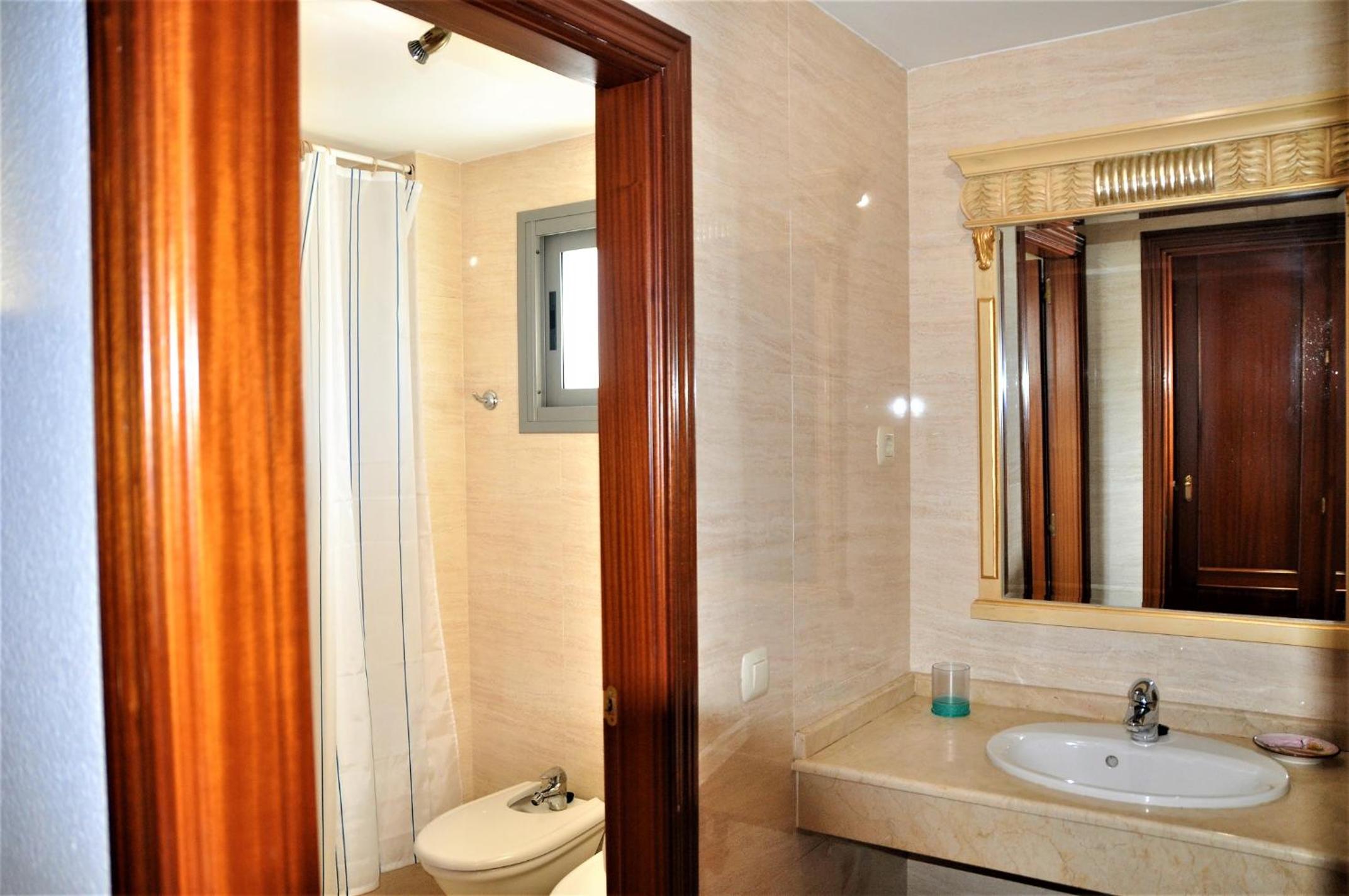 Fuengirola - Luxury 3 bedrooms apartment view 4