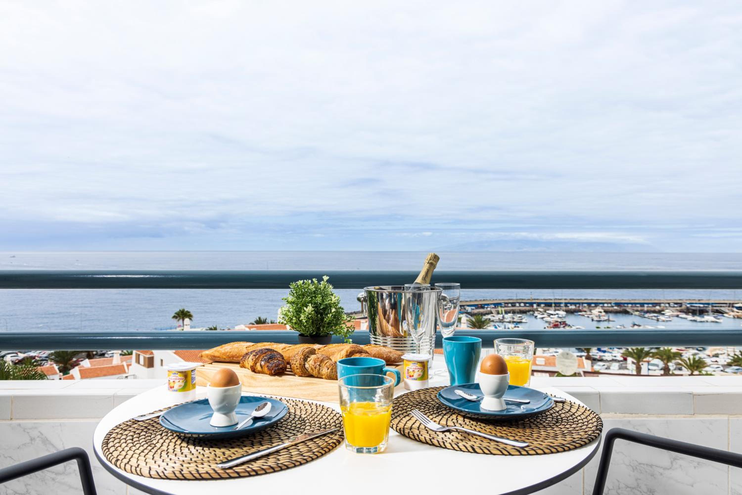 Wonderful Sea View apartment photo 2