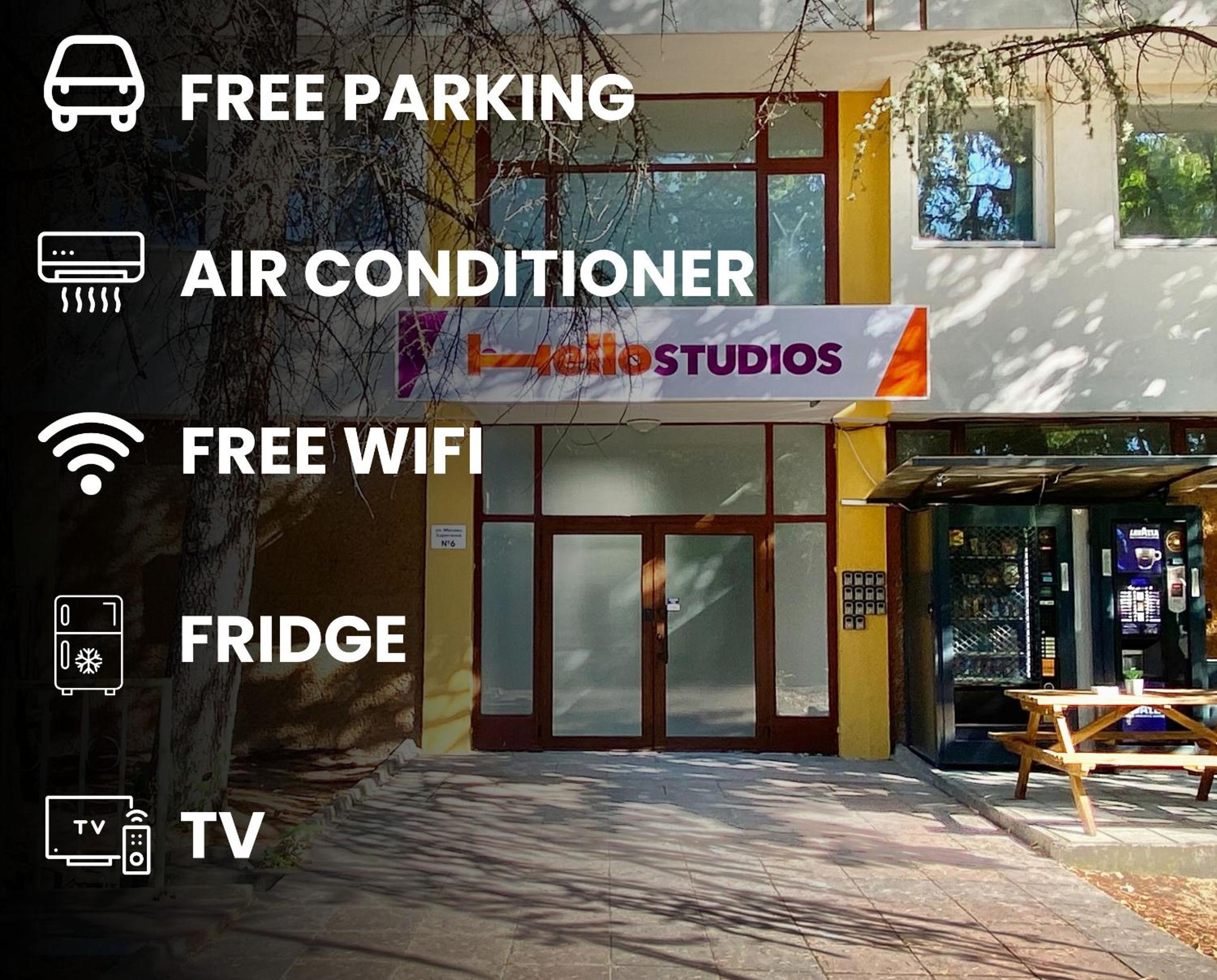 Hello Studios Budget Stays Free Parking & Wifi