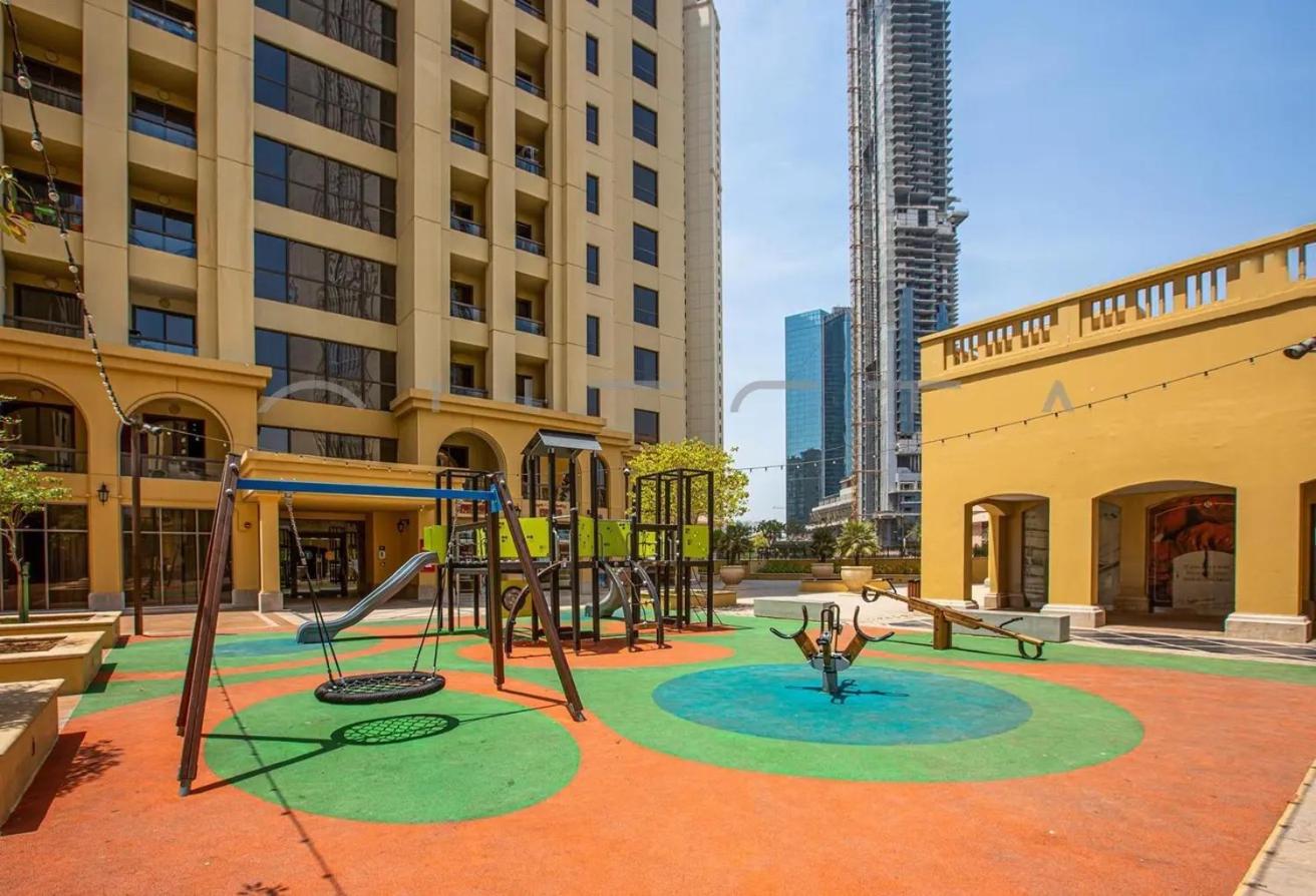 300m From The Beach - JBR Apartment with Sea & Dubai Eye Views