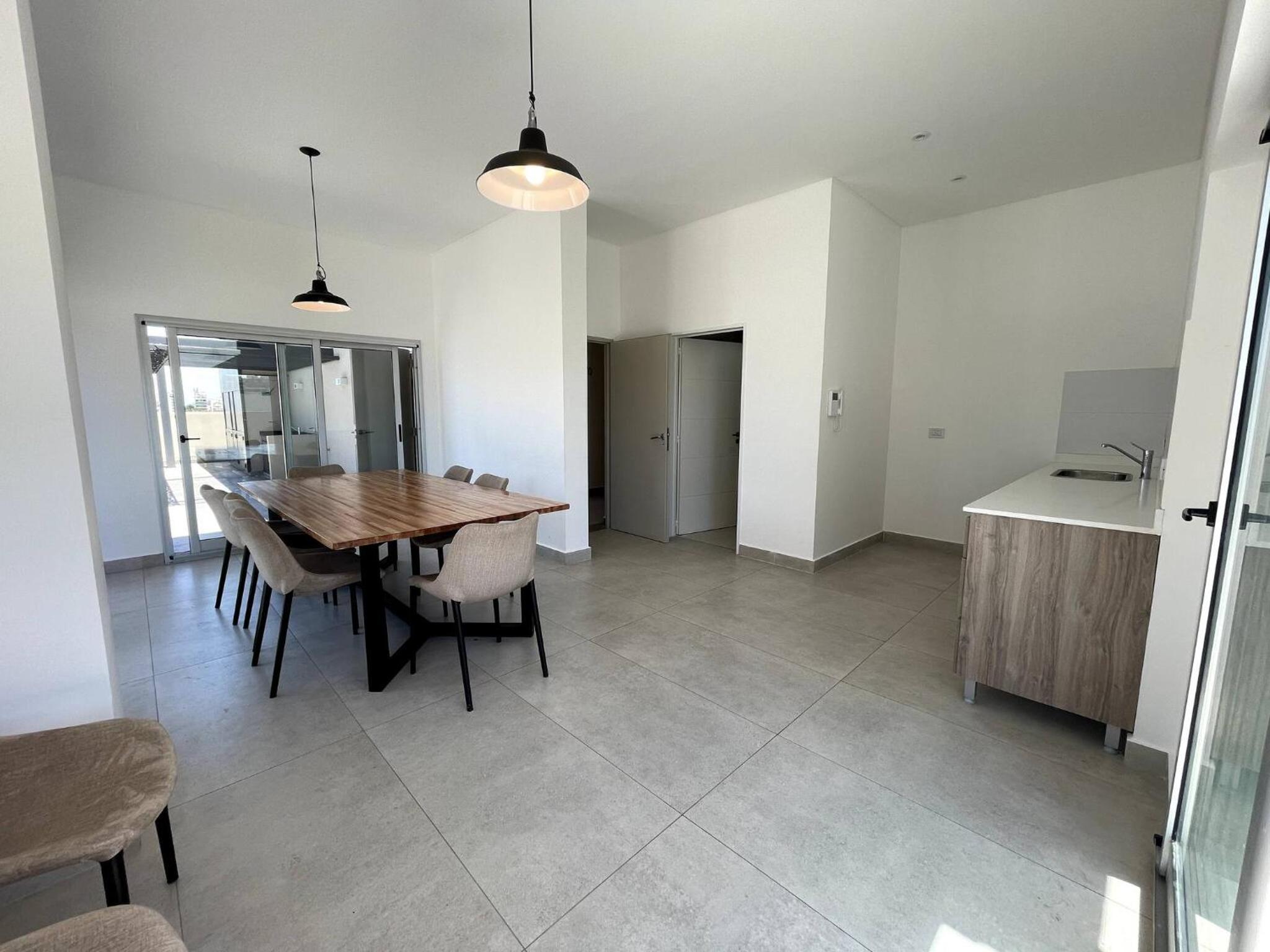 Luxury Temporary Rental with Pool in Caballito num2202