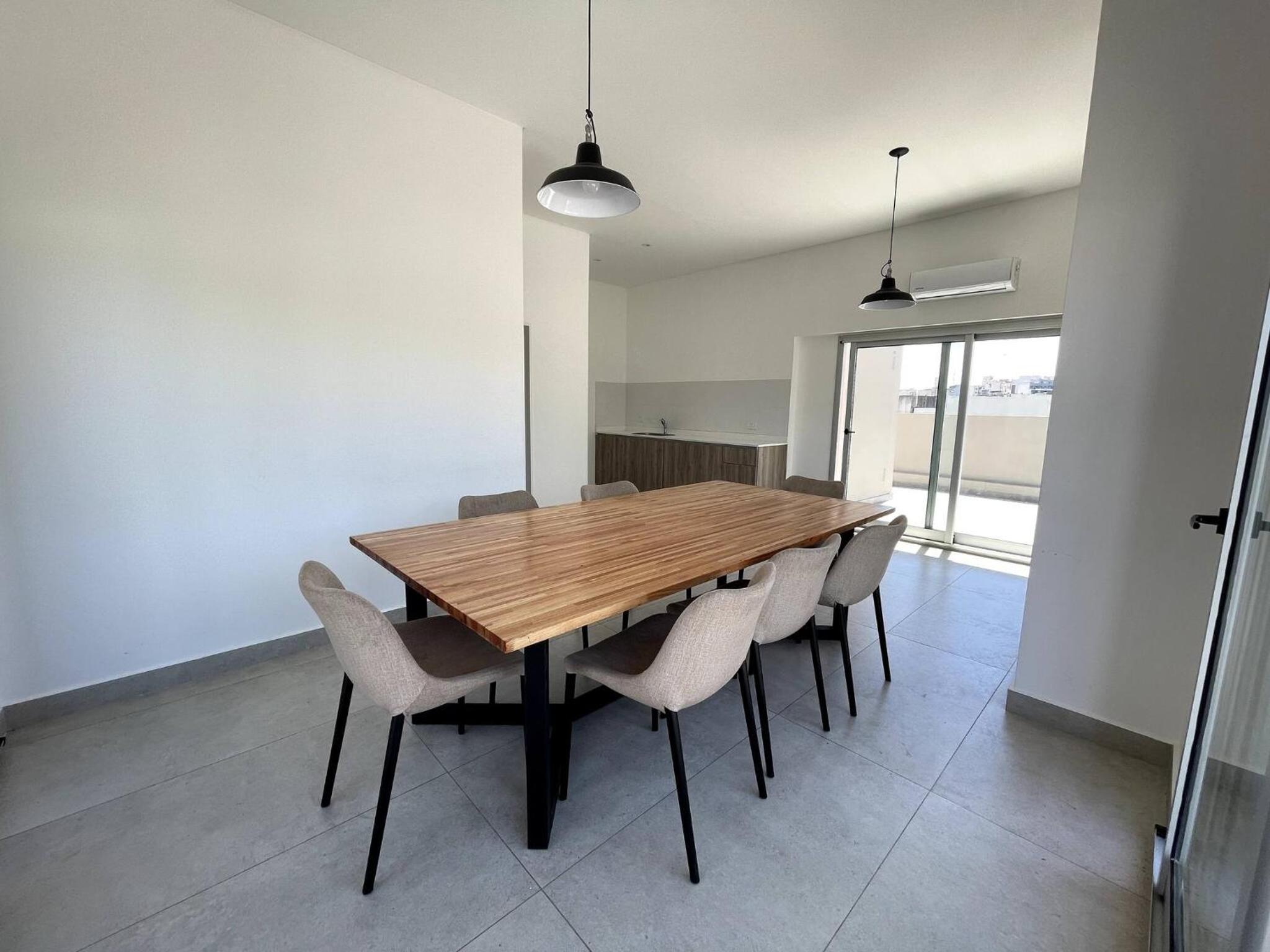 Luxury Temporary Rental with Pool in Caballito num2202