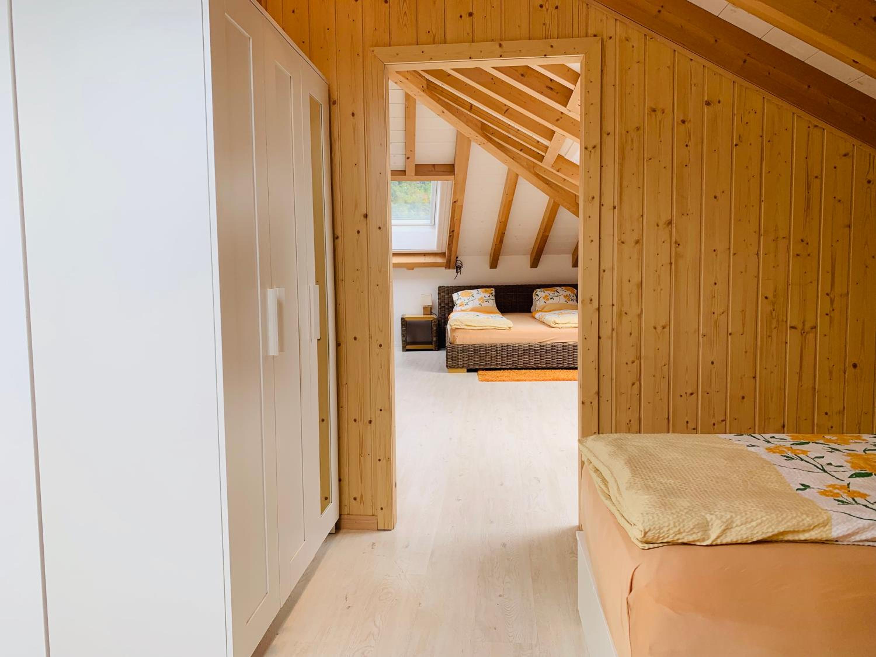 Al Porto Fantastic Lake & Mountain View Apartment