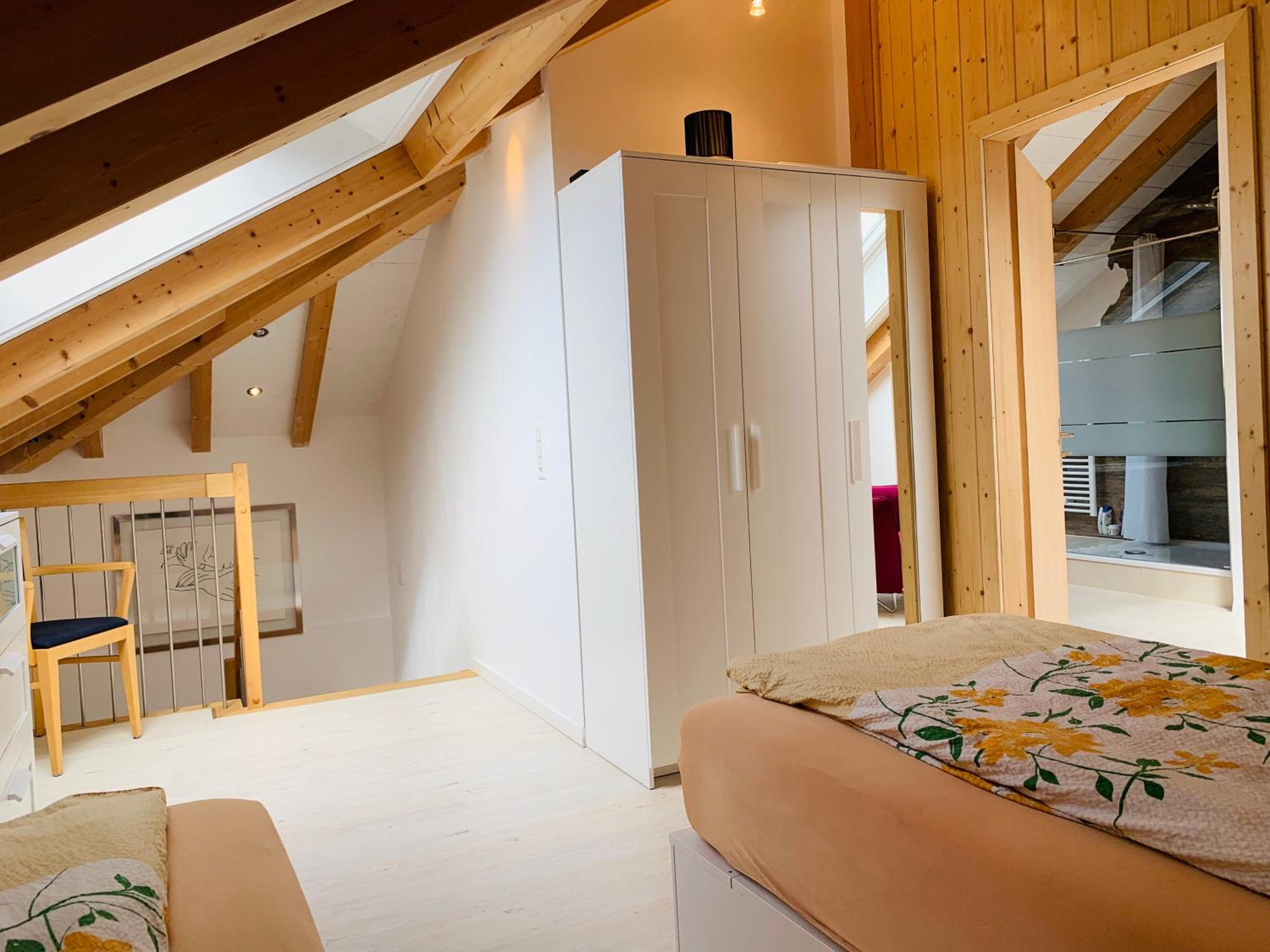 Al Porto Fantastic Lake & Mountain View Apartment