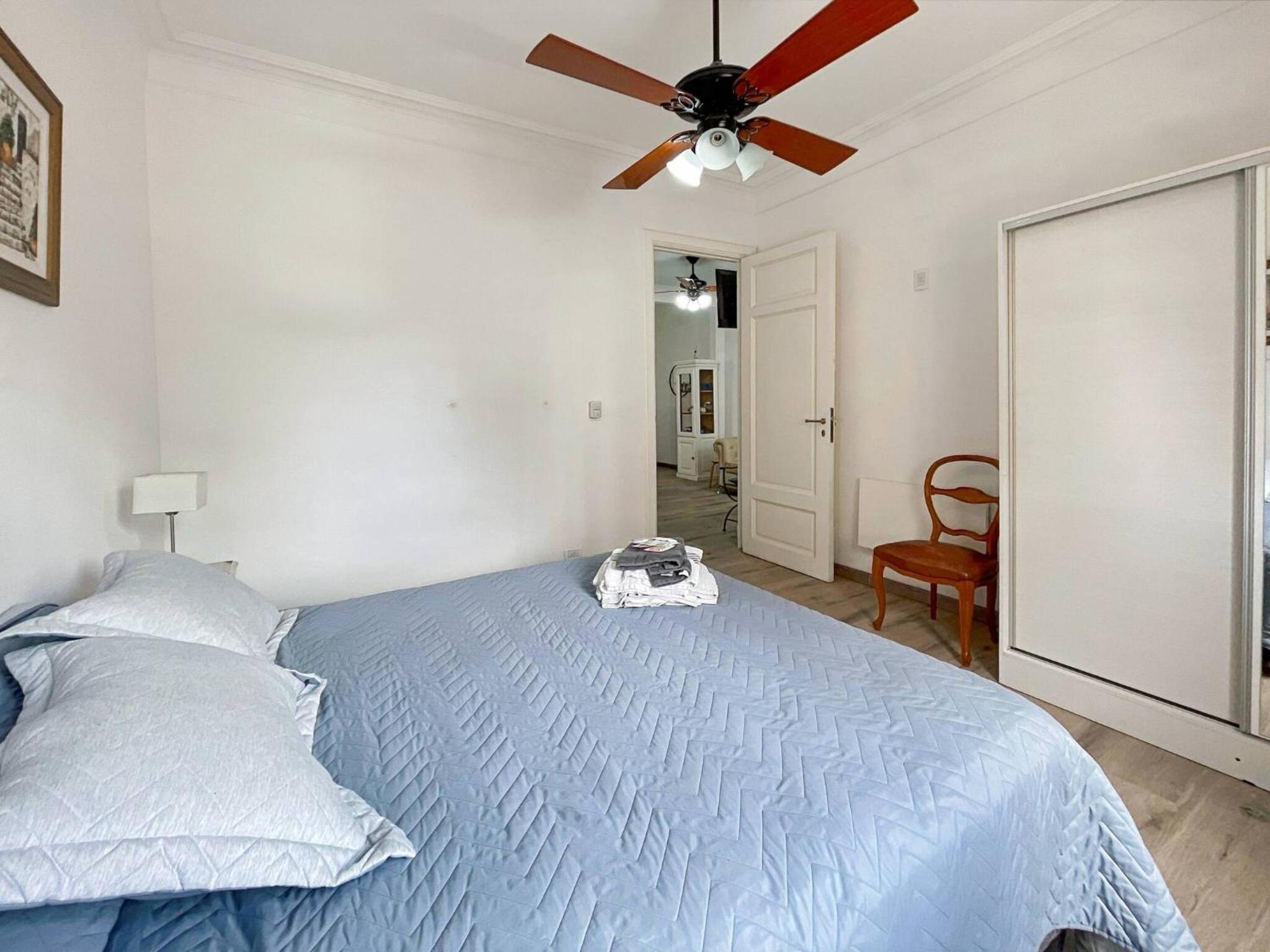 Centrally Located Apartment Near the Obelisco in Buenos Aires num7826