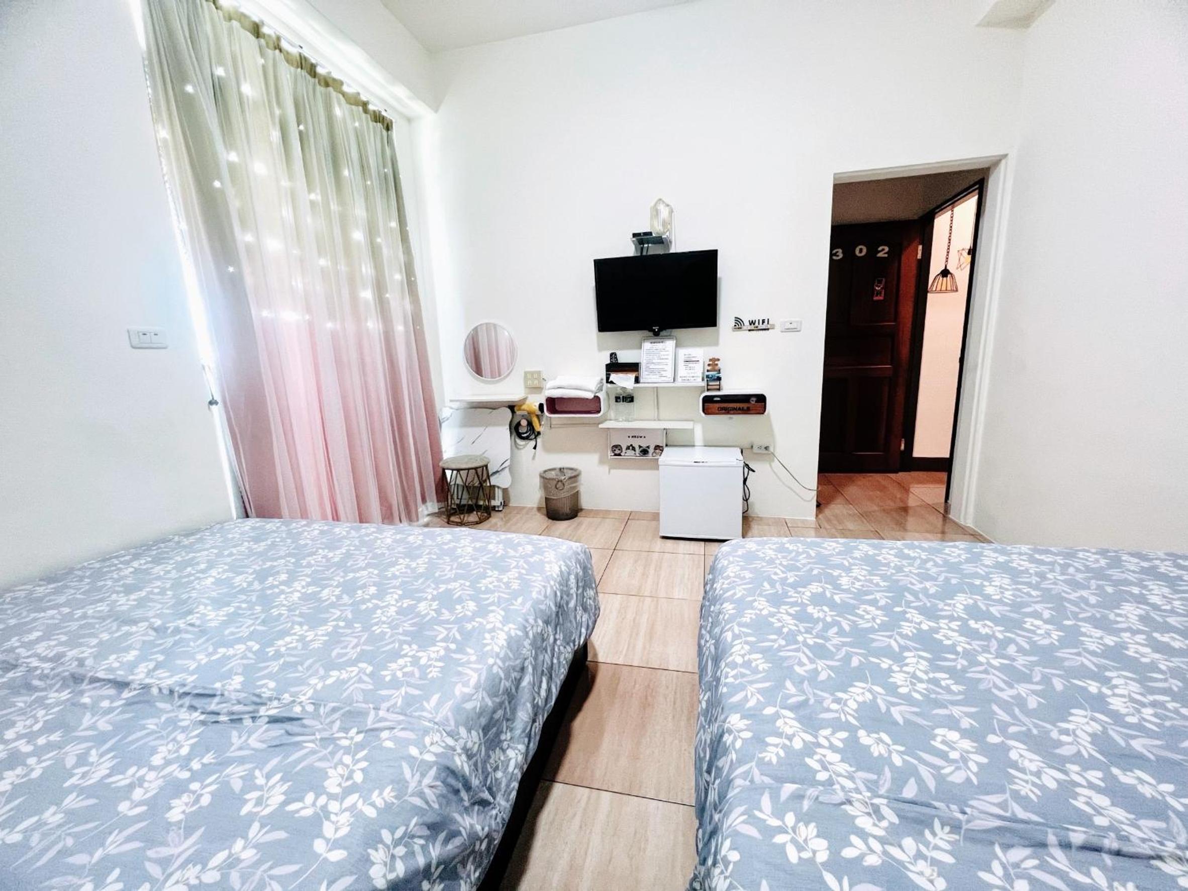 正一民宿 Zheng Yi Homestay 包棟 市區 陽台 電動麻將 近海濱公園 森林公園 view 5