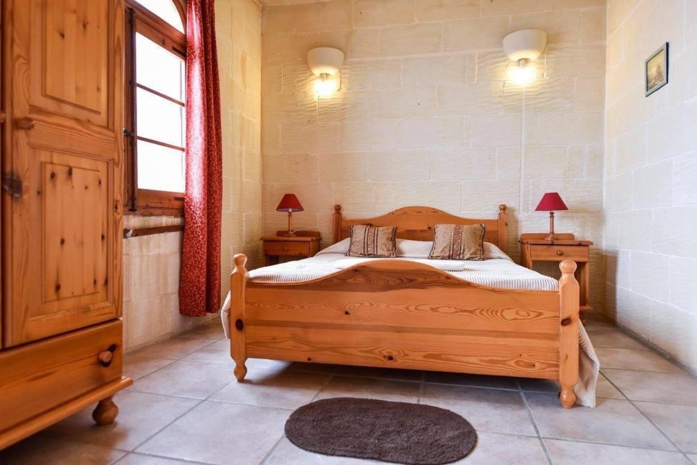 Tal-Bahar Farmhouse, Zebbug Gozo