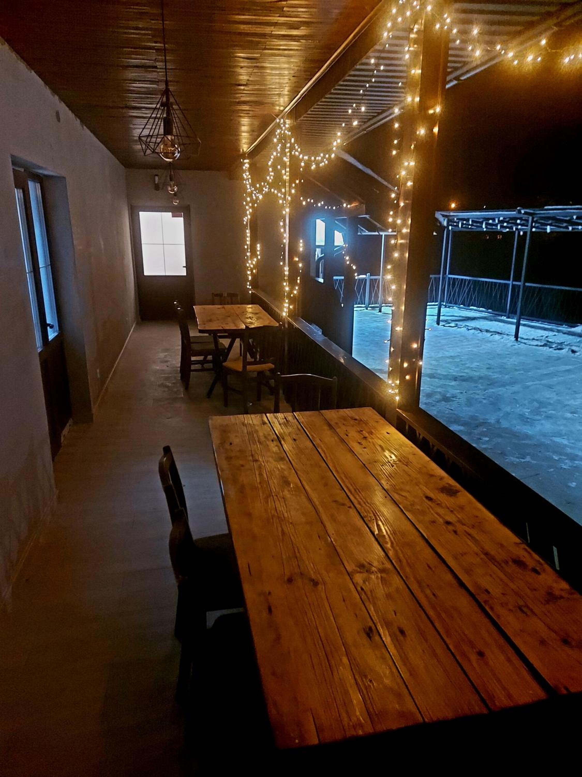 Vikendica Tuzla, Dolina mira