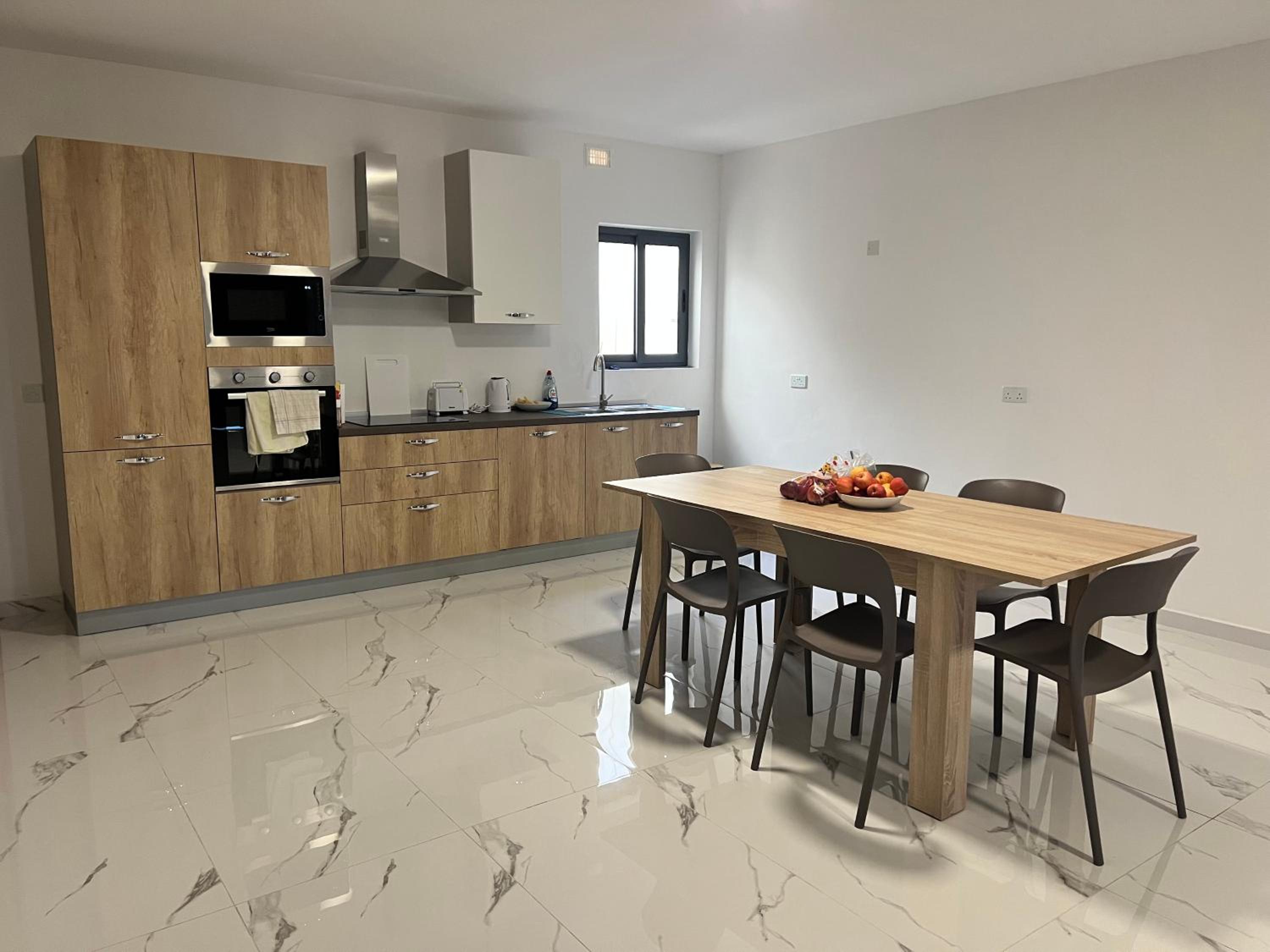 Luqa Penthouse 6 with 3 bedroom