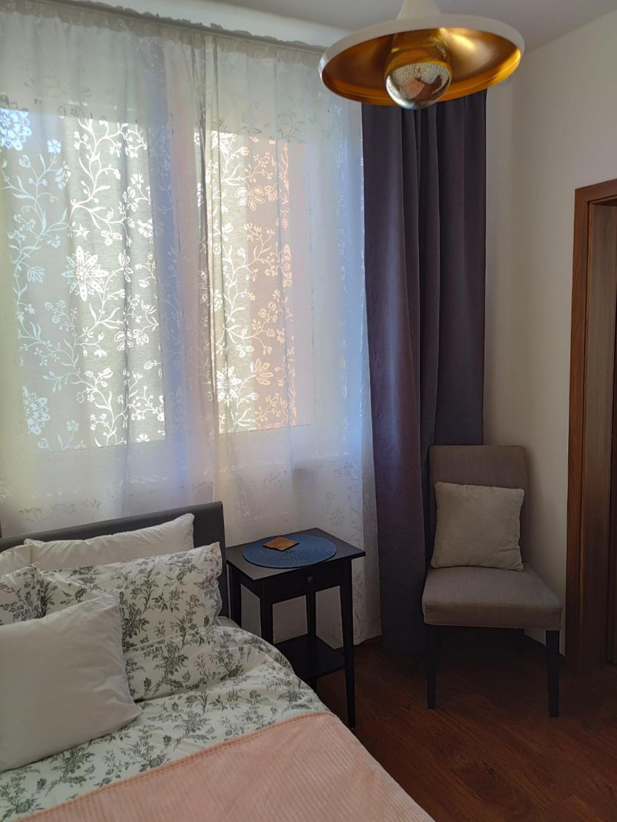 Roses Apartment