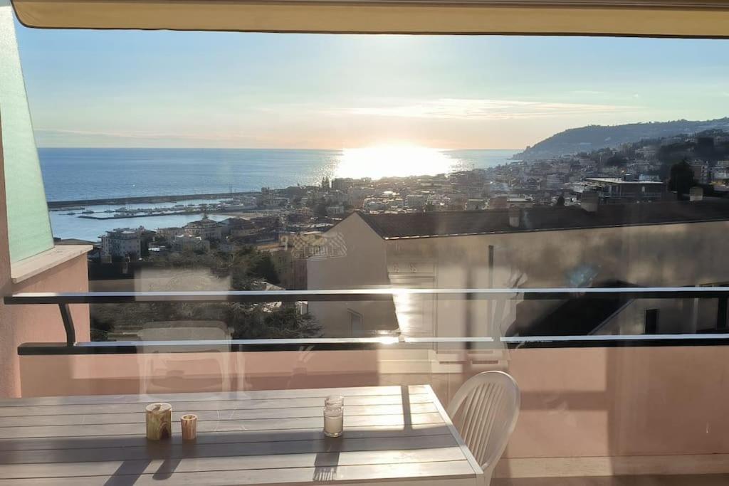 Sanremo Sea Suite / free park / Festival view 5
